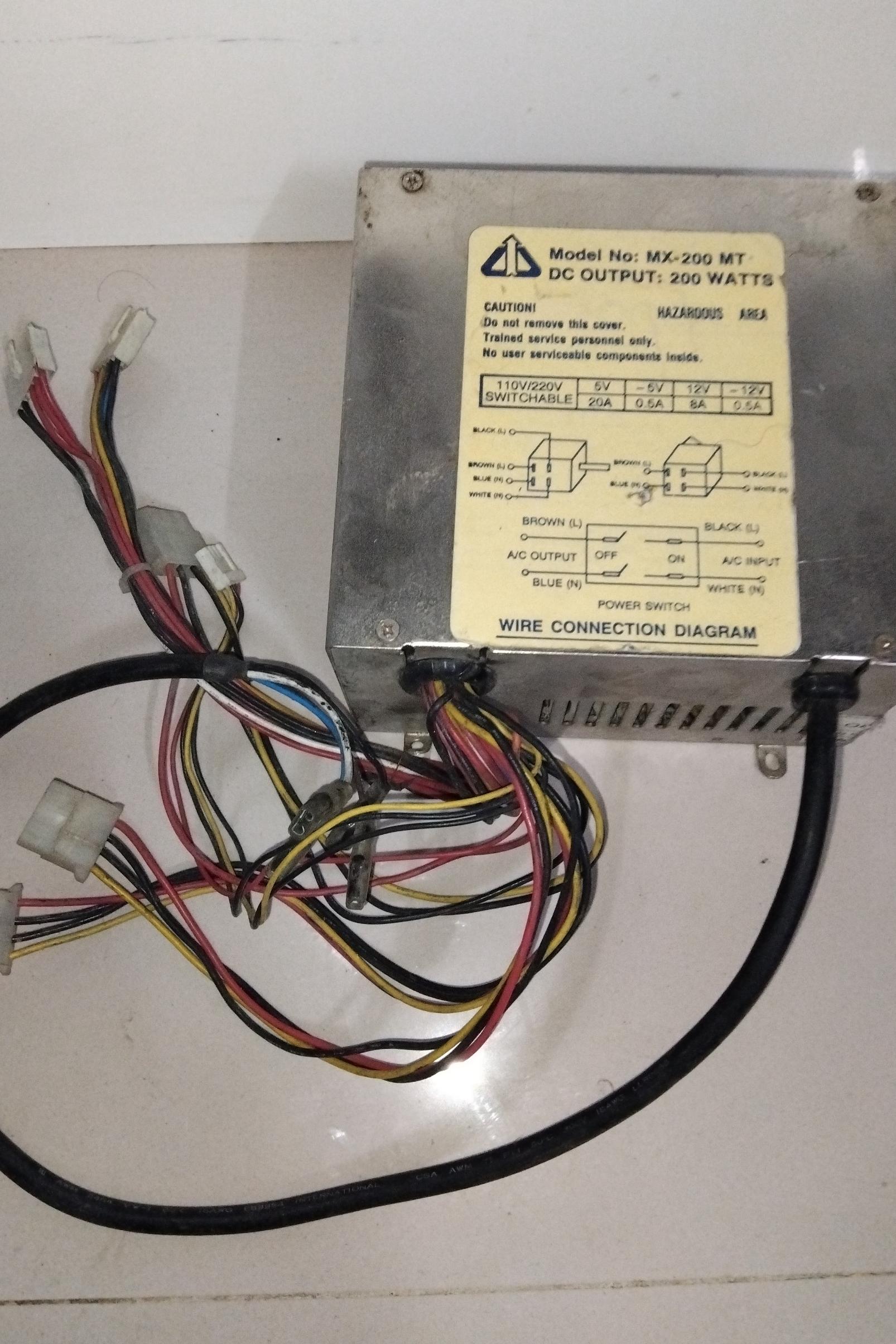پاور کامپیوتر قدیمی aux  mx-200 Mt 200wat