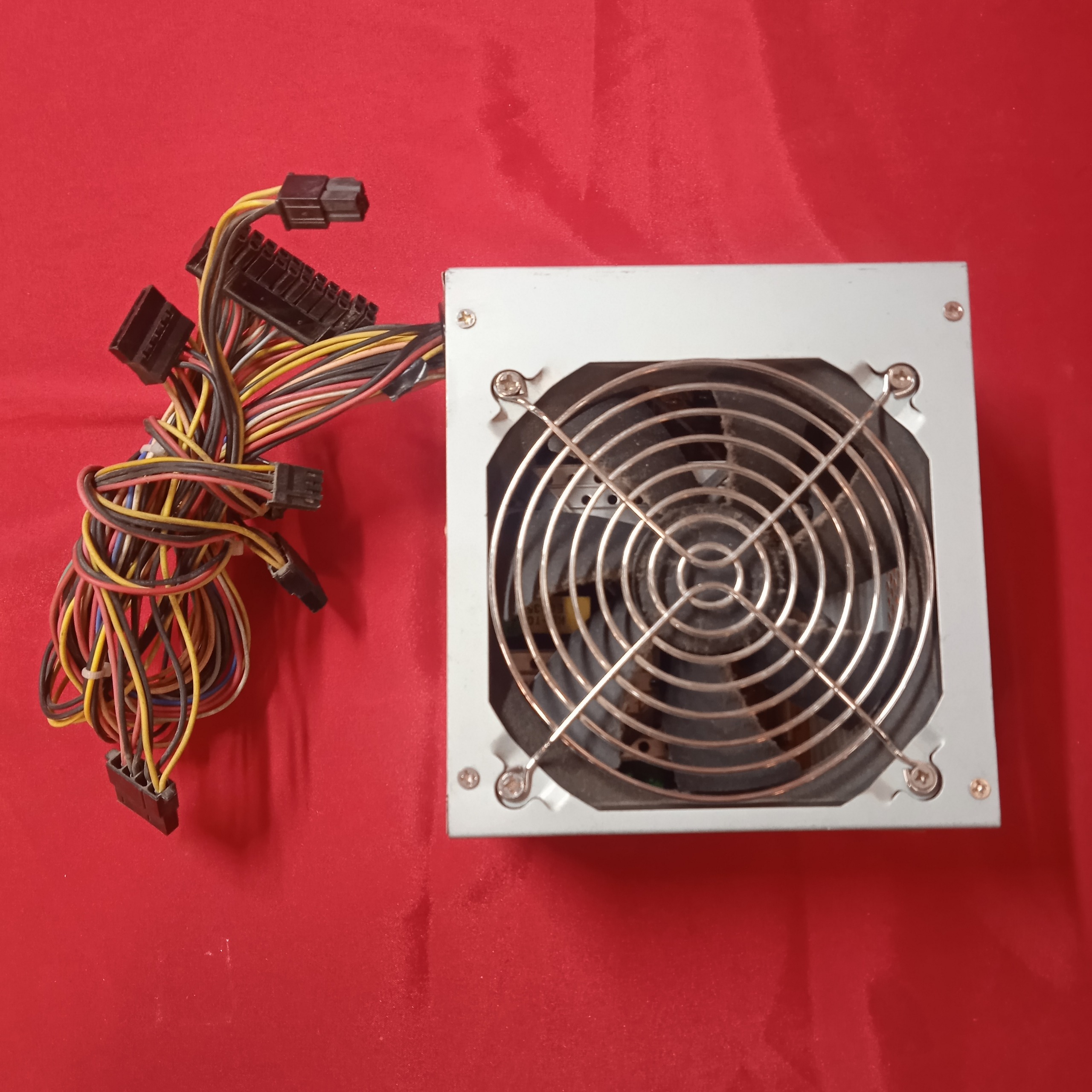 پاور ELEGANCE مدل p4-900 TM59 400w