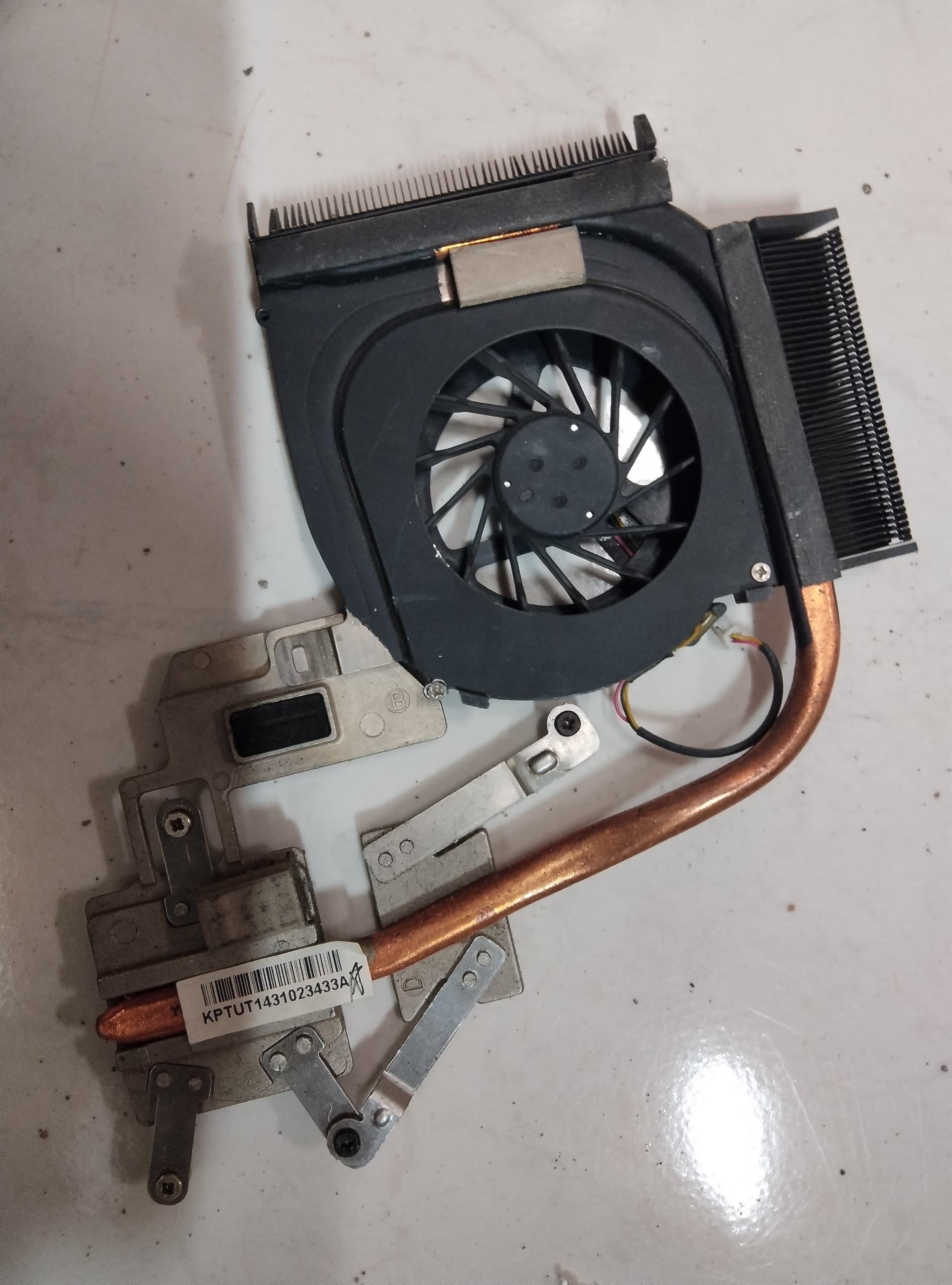 هیت سینک لپ تاپ dv6z-2100 vp106av hp dv6
