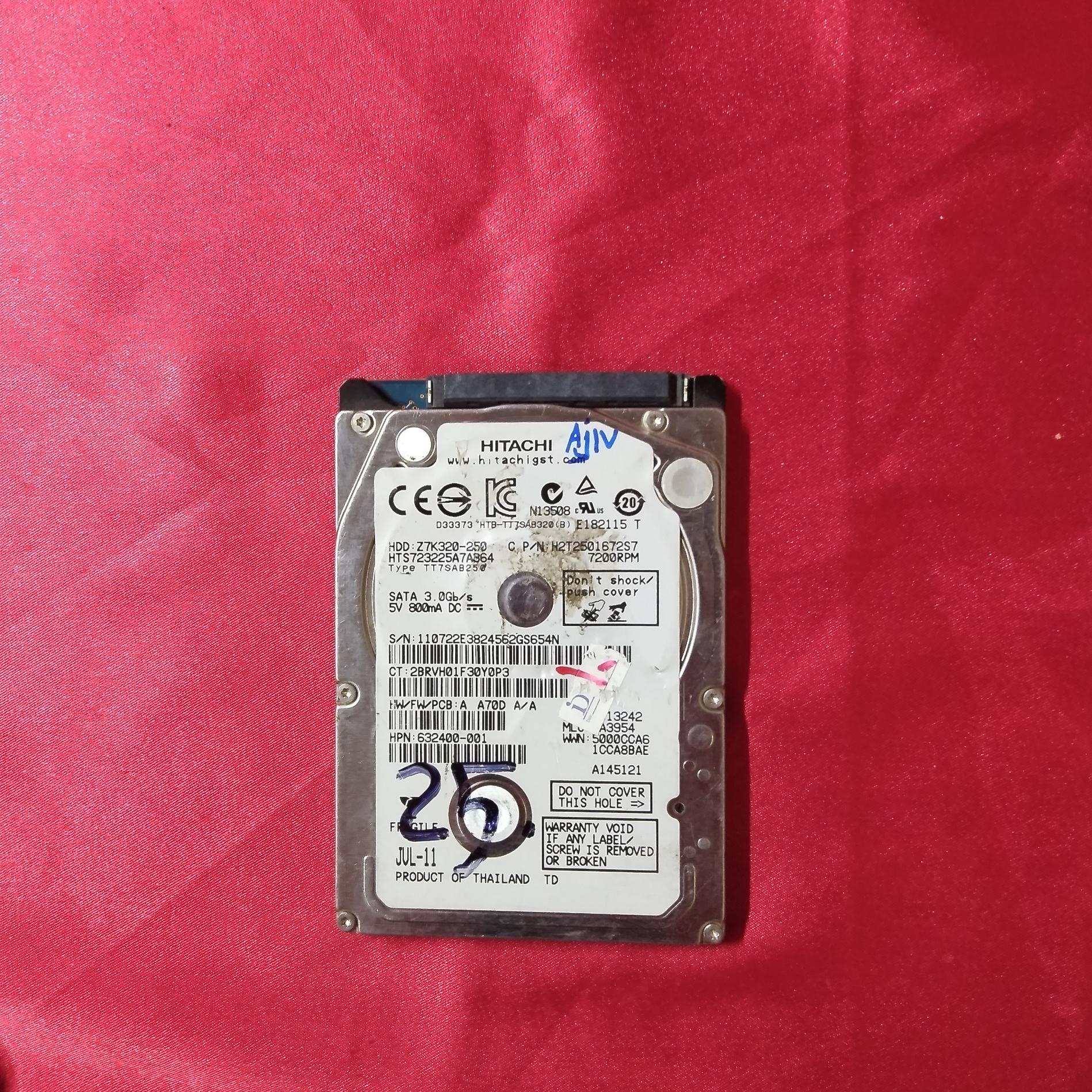 هارد لبتاپ HITACHI ظرفیت 250GB کد Aj17