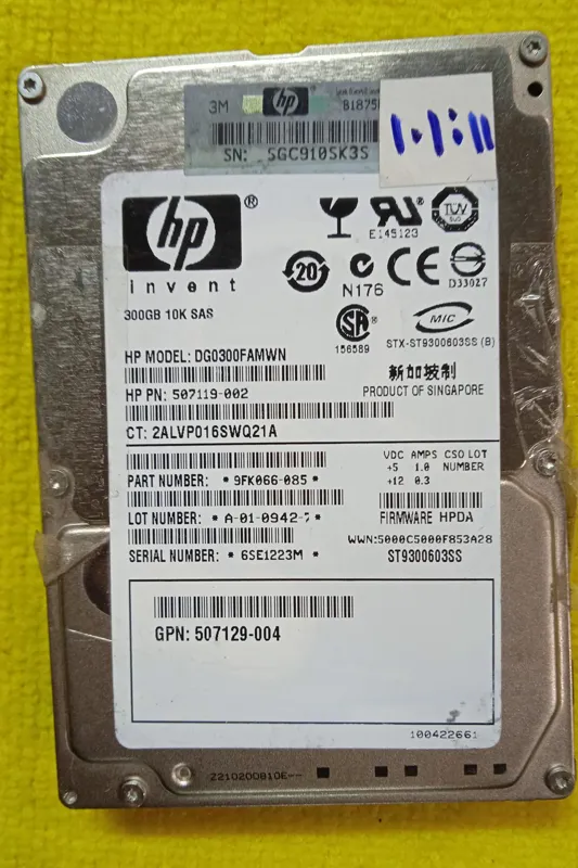 هارد سرور hp DG0300FAMWV کد 101011 300GB