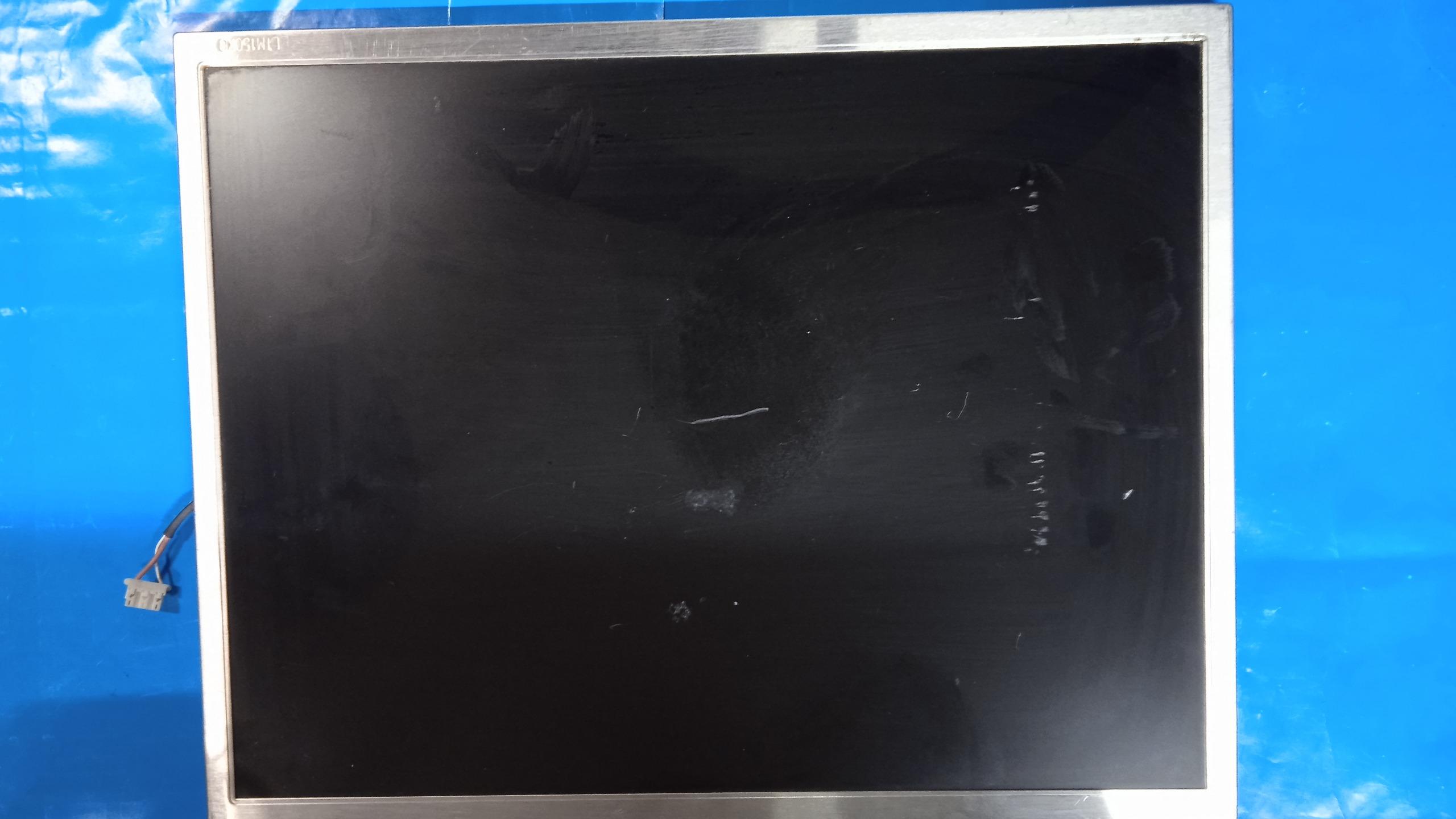 مانیتور معیوب ltm150x0-l21 Samsung LCD کد1749