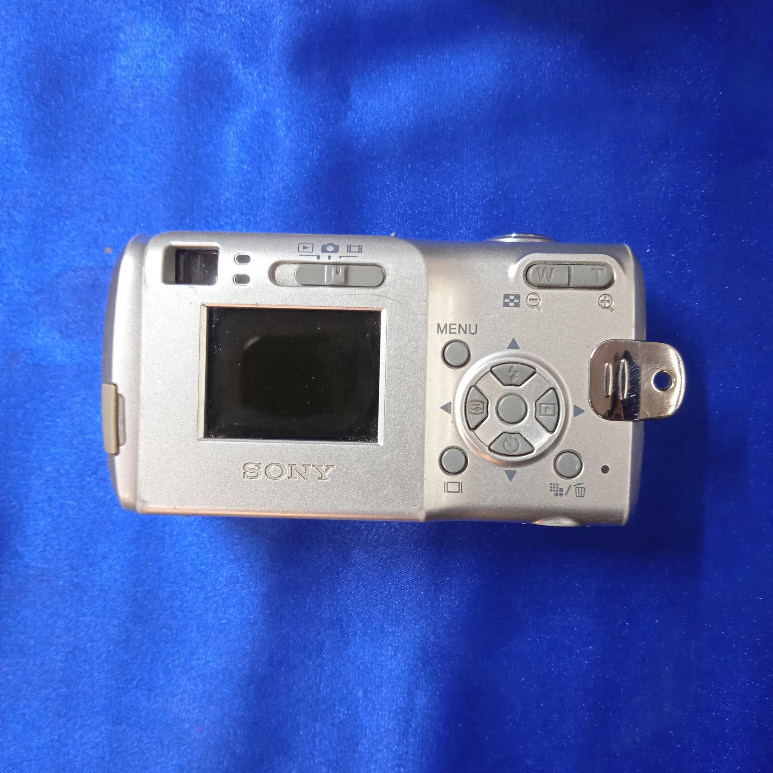 دوربین عکاسی sony DSC-S40 کد DM555