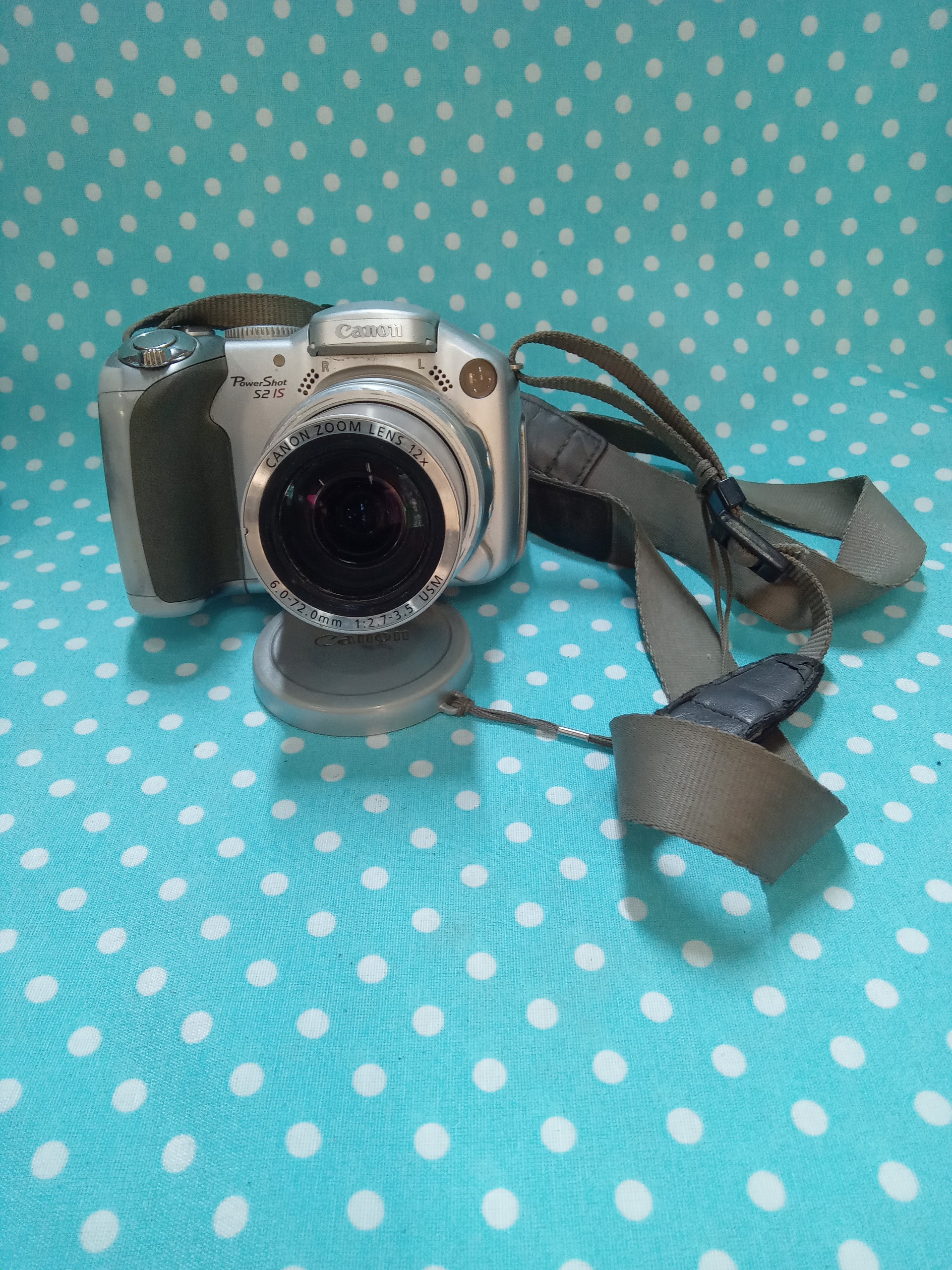 دوربین فیلمبرداری canon s2 is کد s52