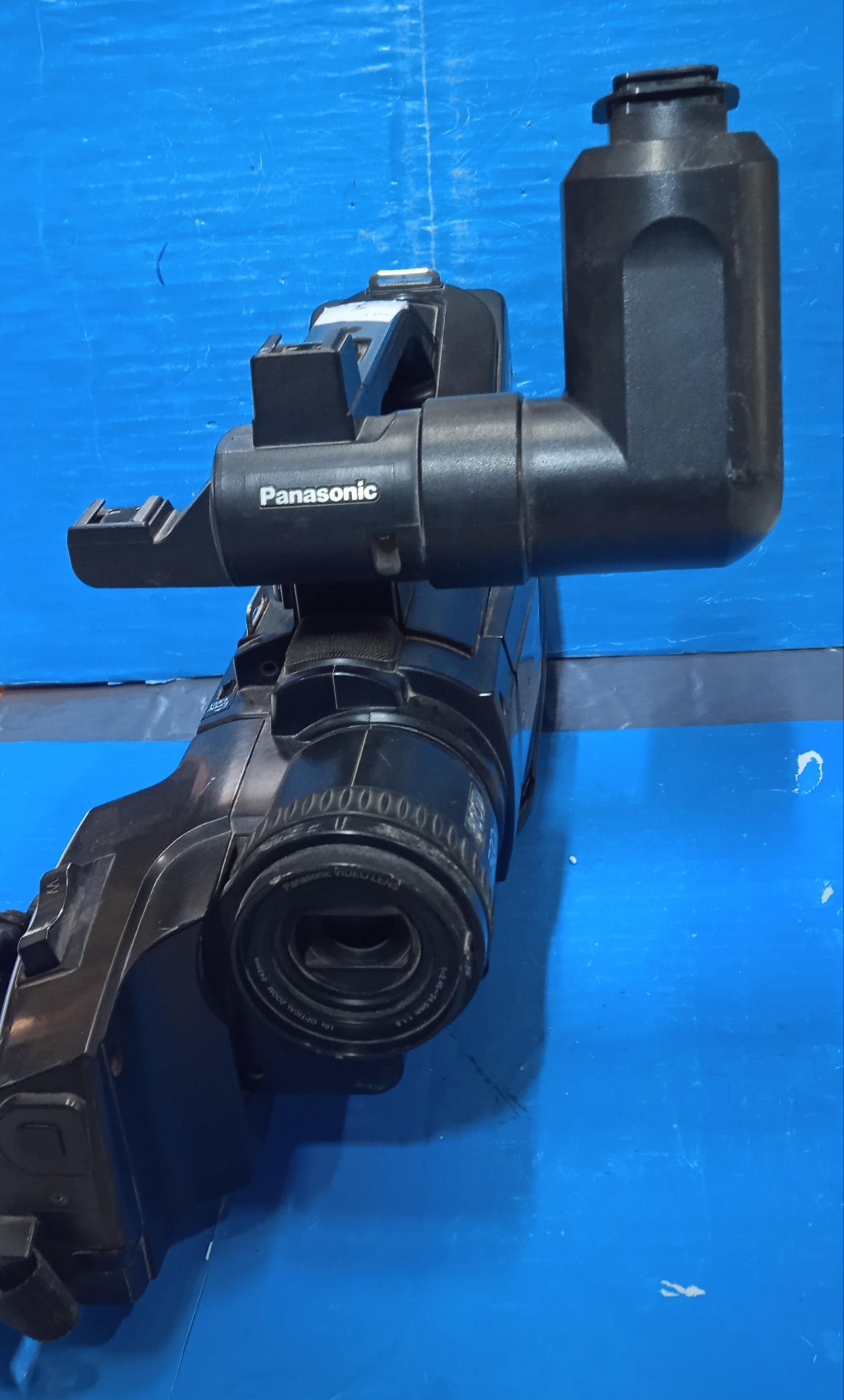 دوربین فیلمبرداری PANASONIC NV-MD10000 کدD58