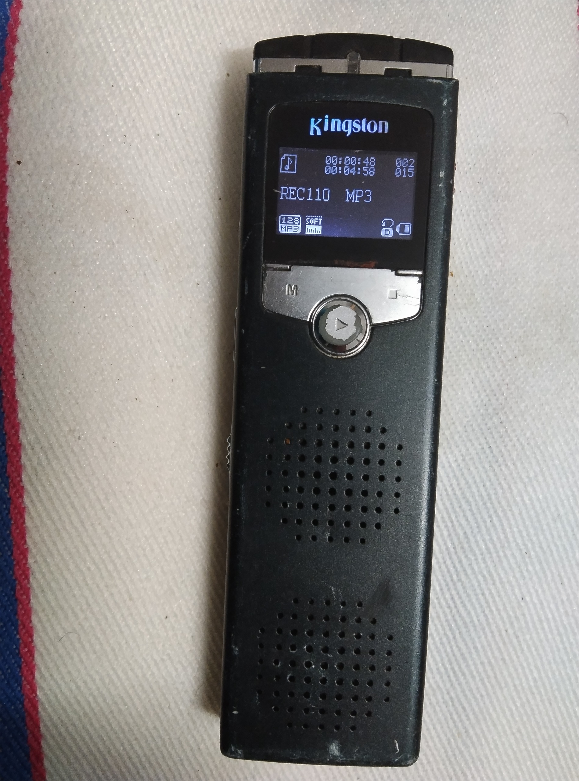 ضبط خبرنگاری mp3 radio recorder kingston dvr-902