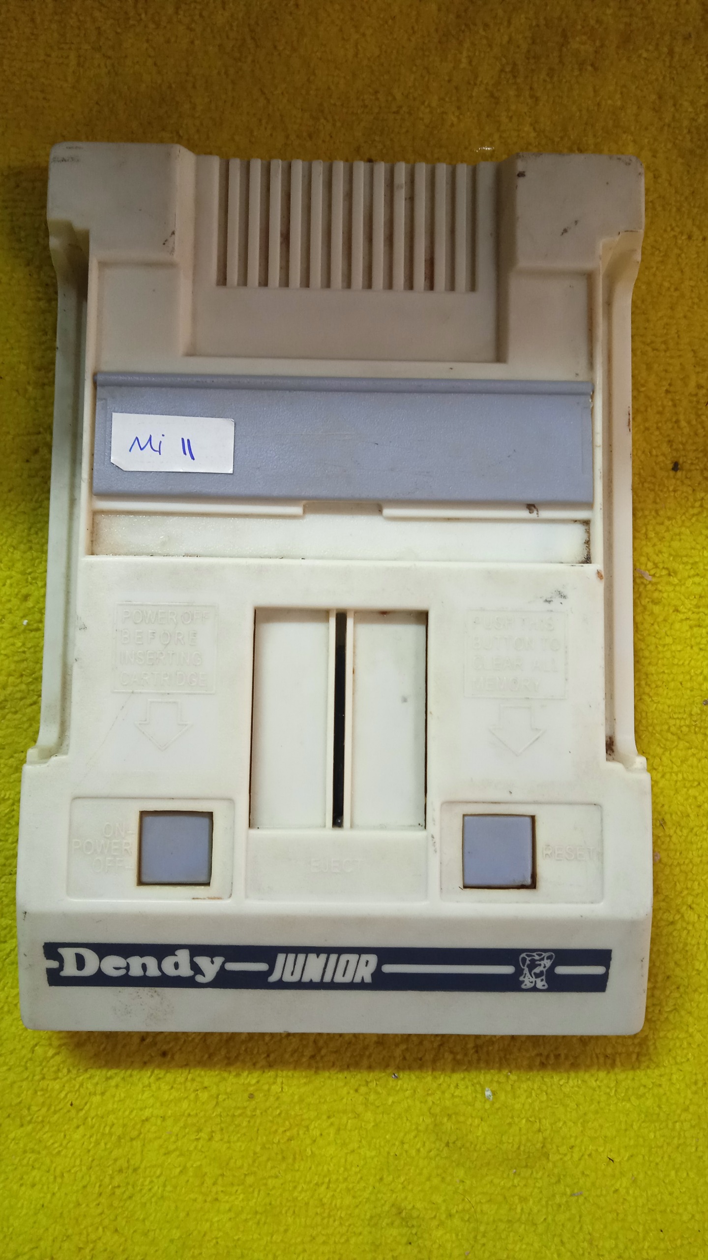 کنسول بازی قدیمی DENDY کد سالم Mi11