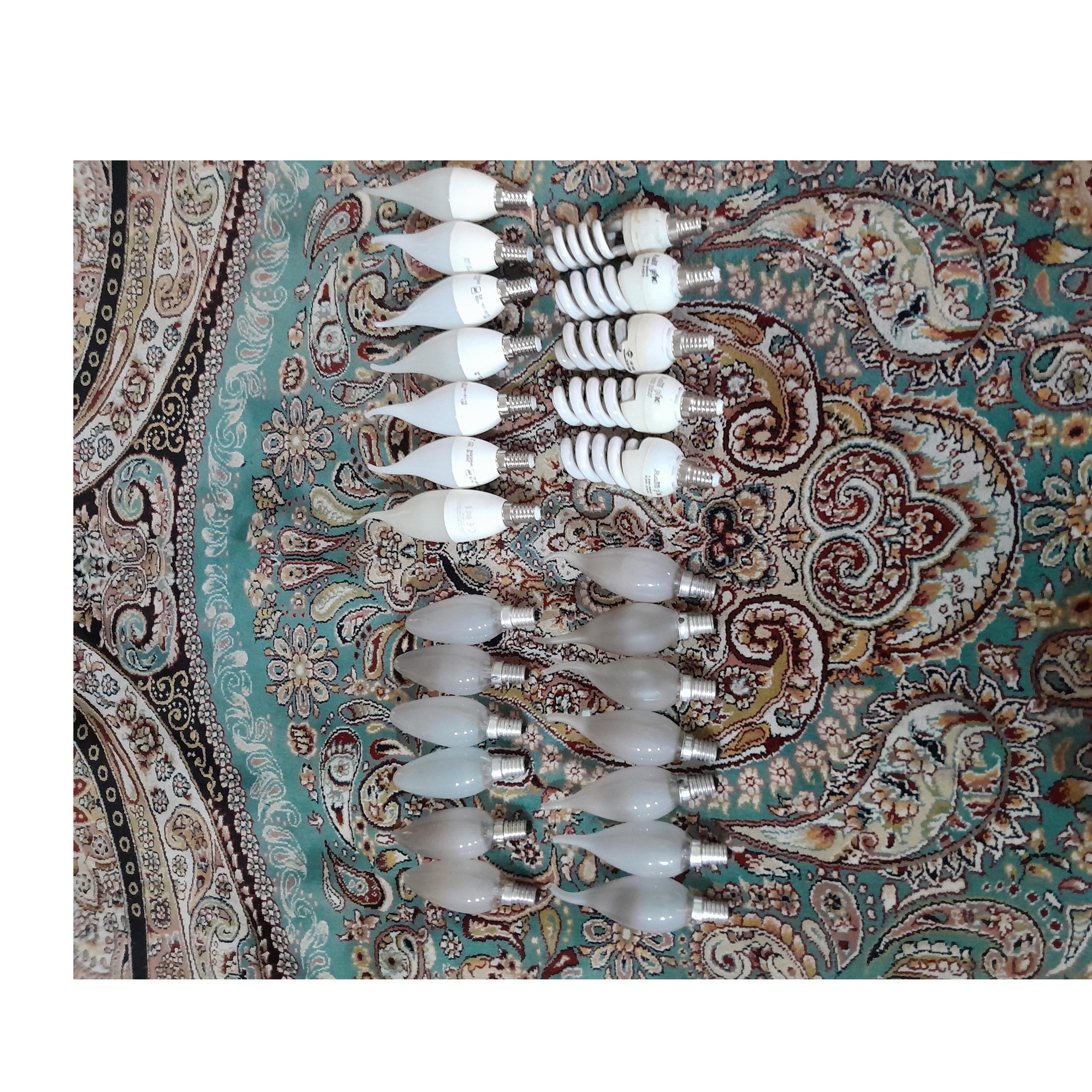 لامپ لوستری یا شمعی