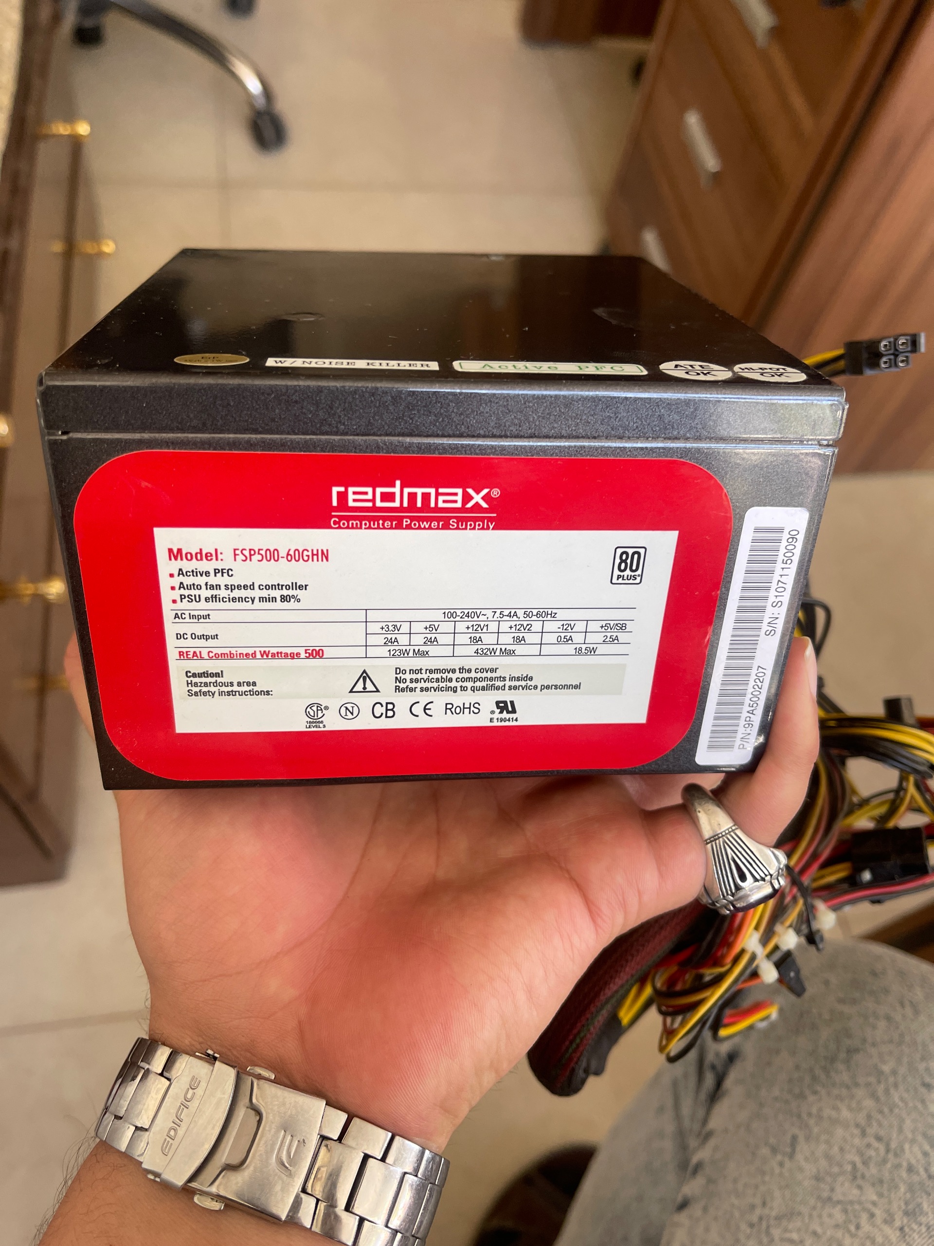 پاور Raidmax 500W،جهت تعمیر یا قطعات/کار نمیکنه