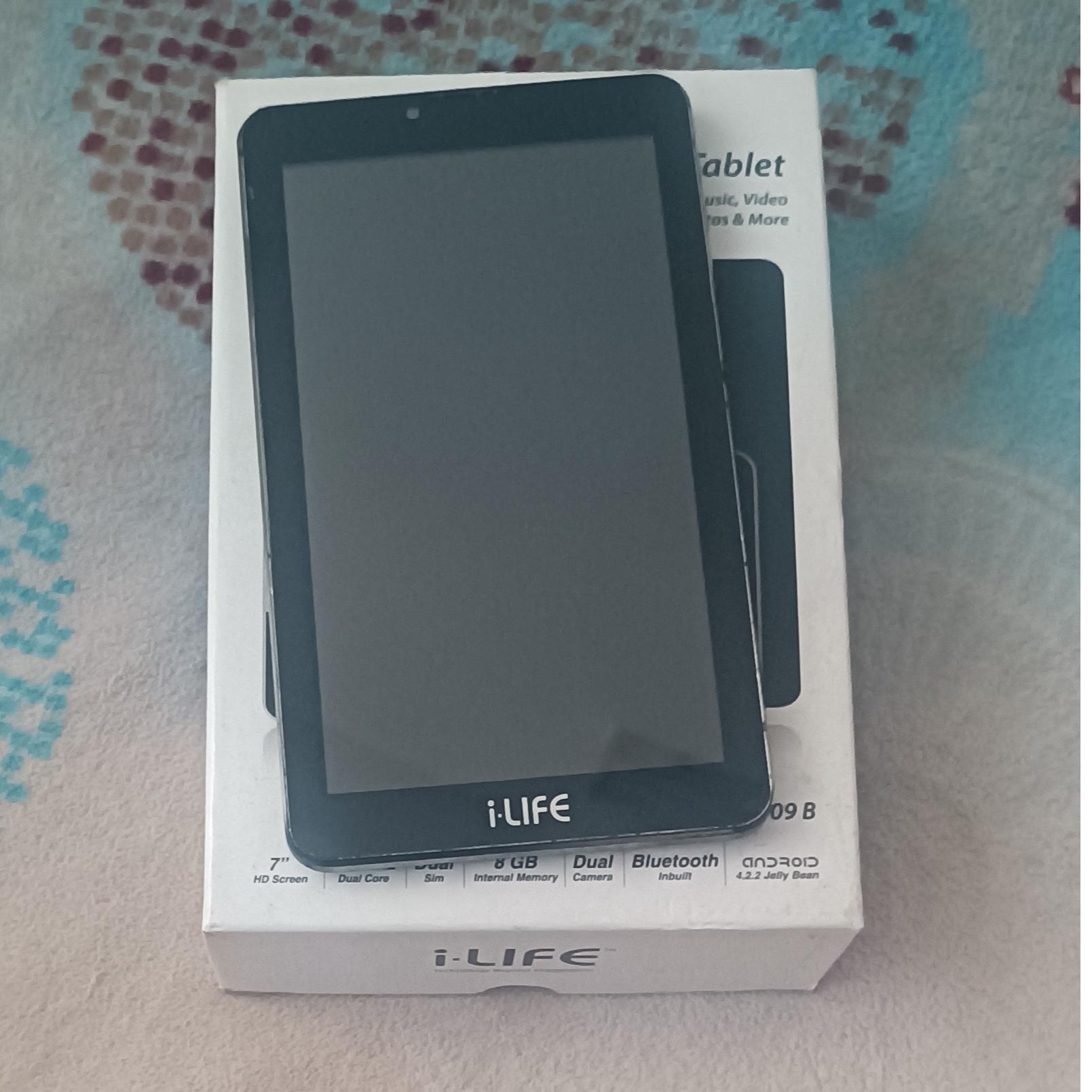 تبلت قدیمی ilife