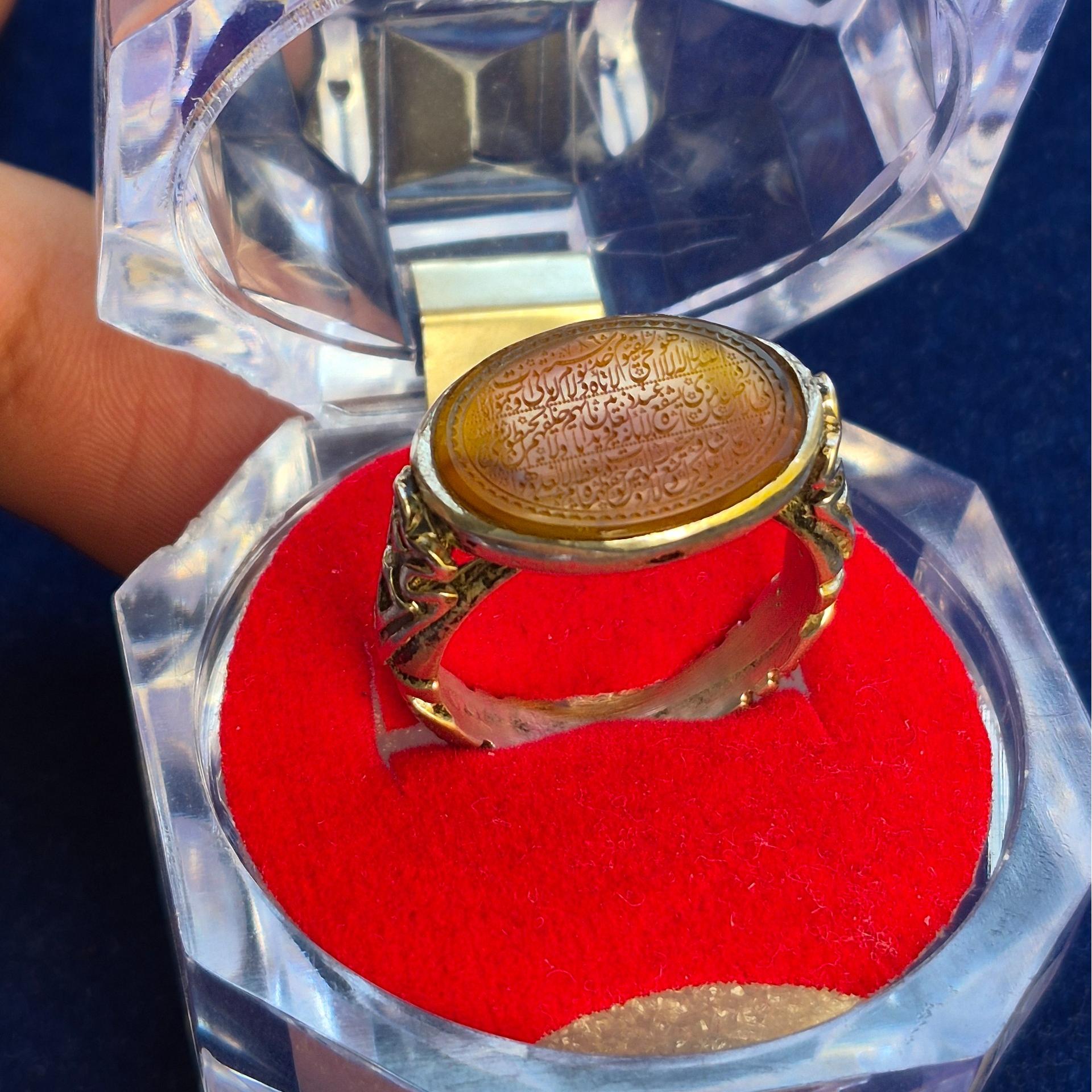 انگشتر نقره عقیق خطی