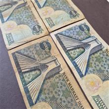 200