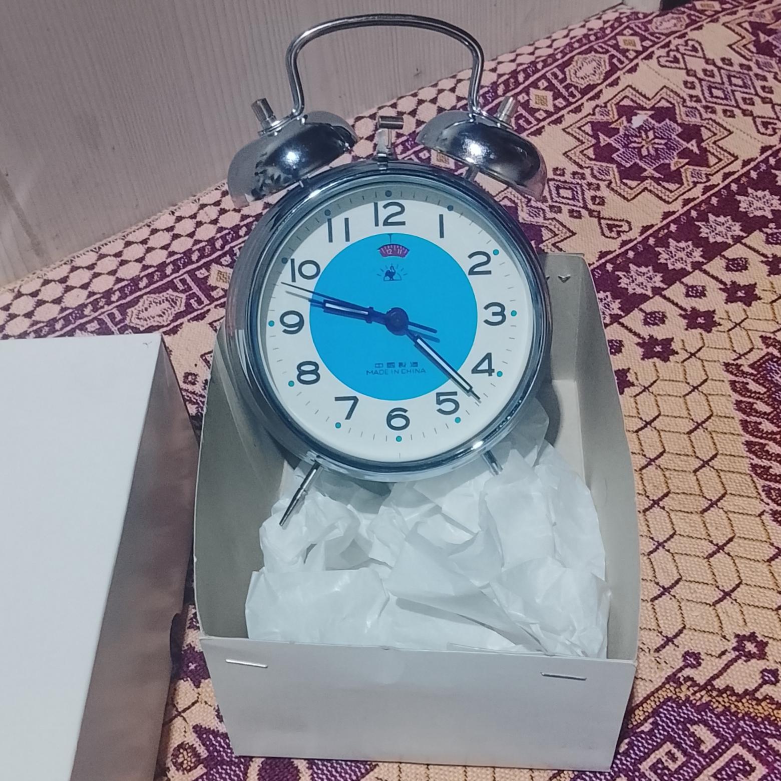 ساعت رومیزی کلکسیونی قدیمی نونو