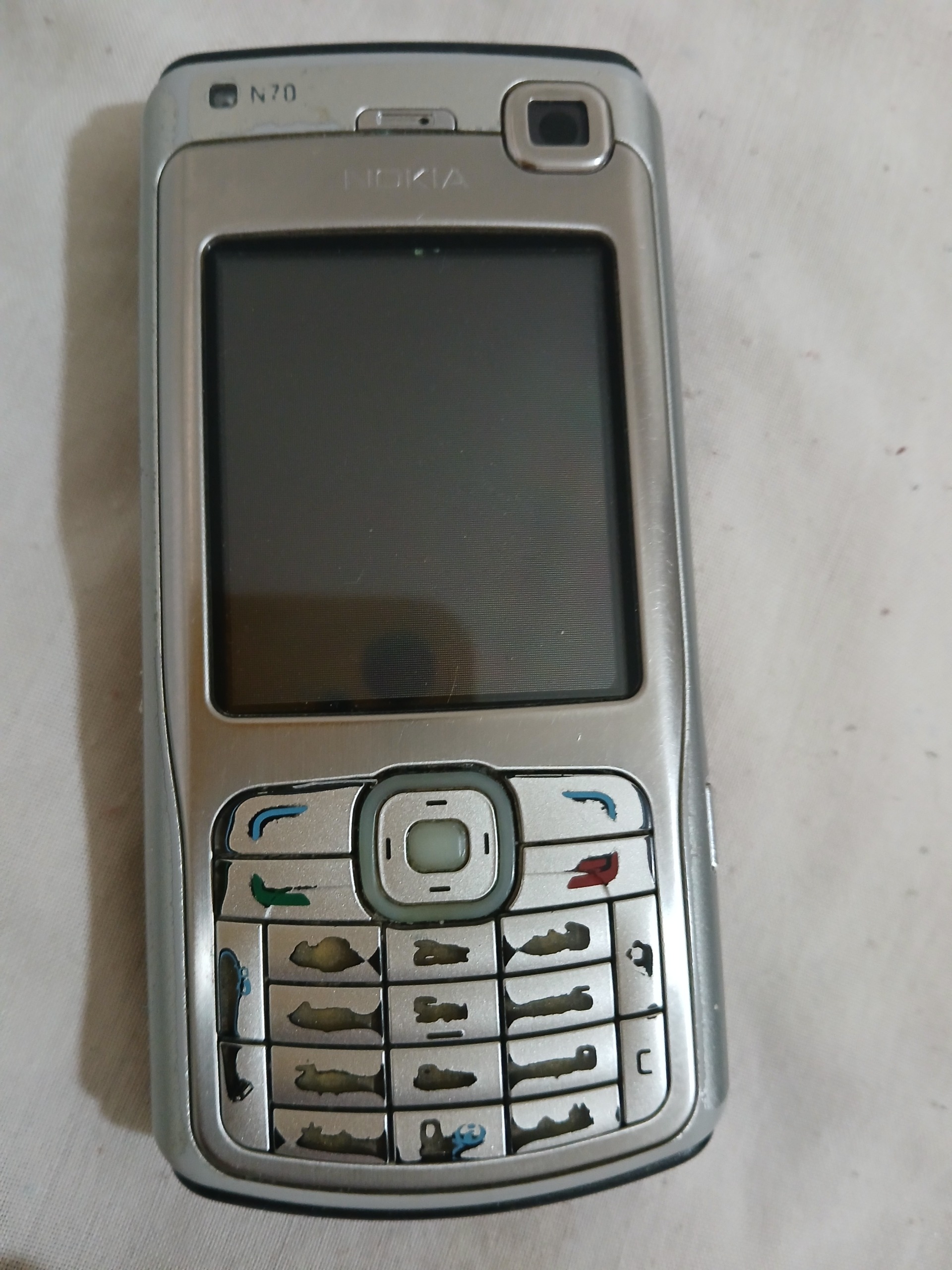 گوشی نوکیا n70 (توضیحات دارد)