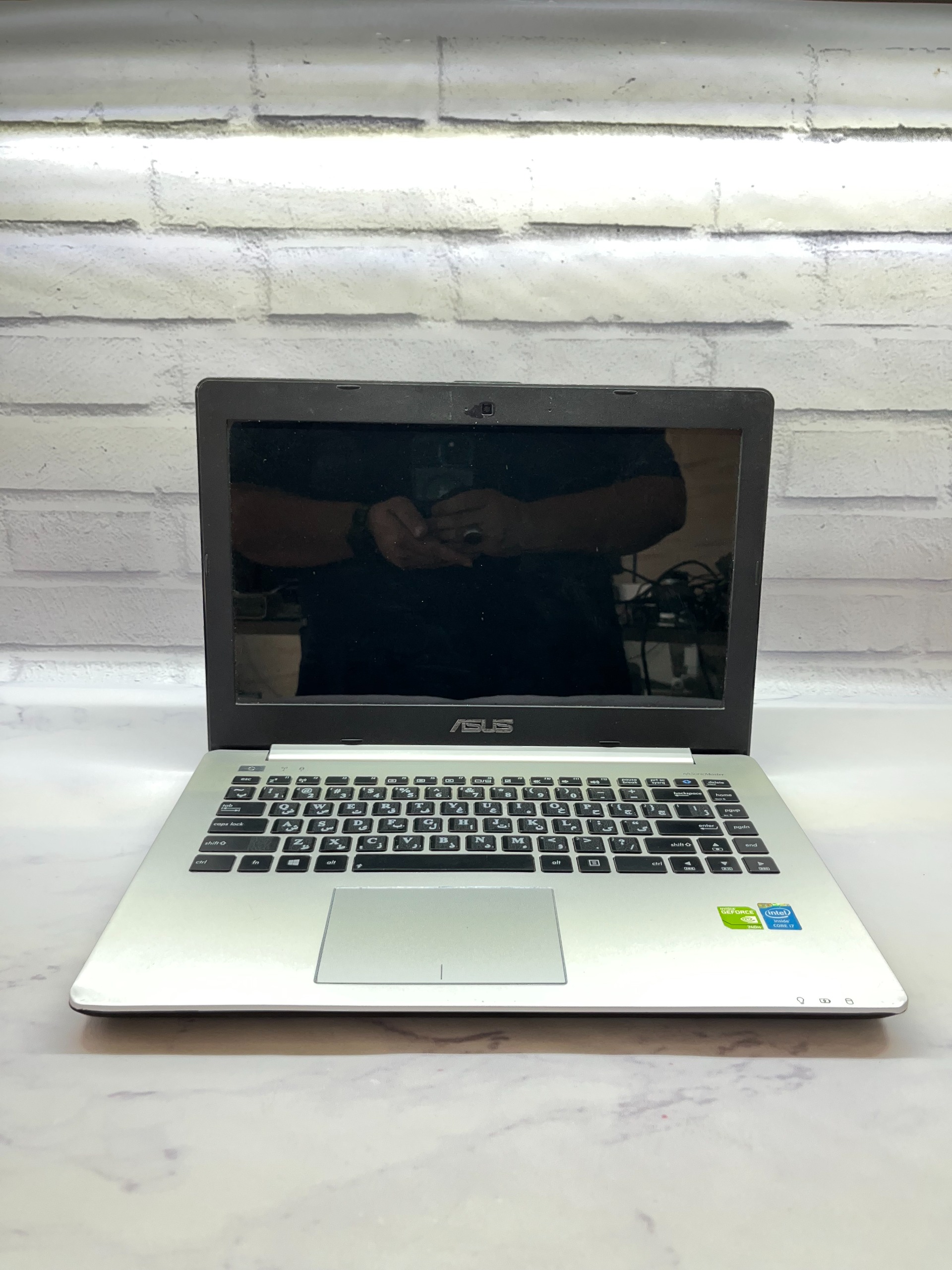 لپ تاپ 4گیگ گرافیک Asus