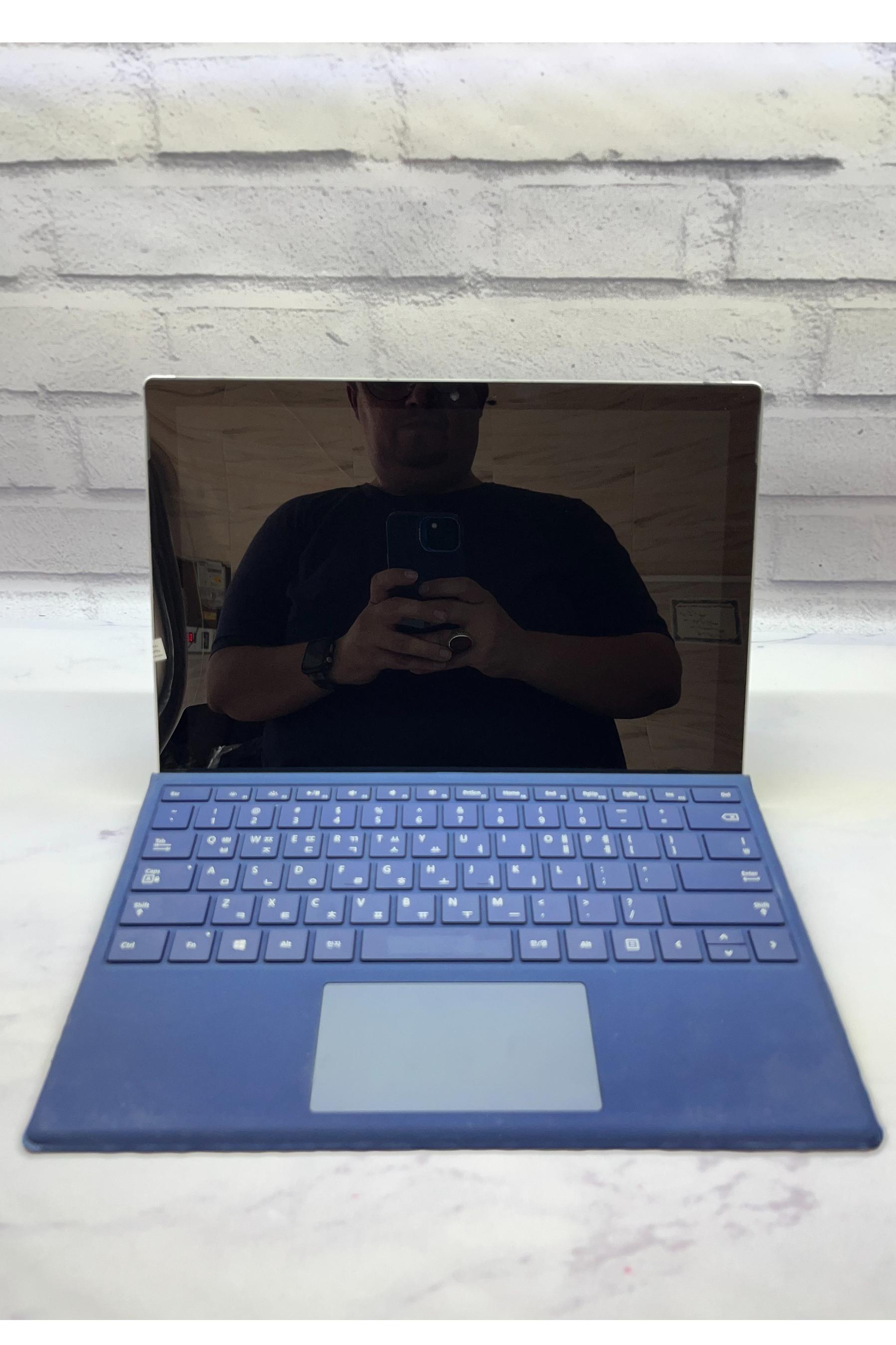 لپ تاپ لمسی Surface Pro 5