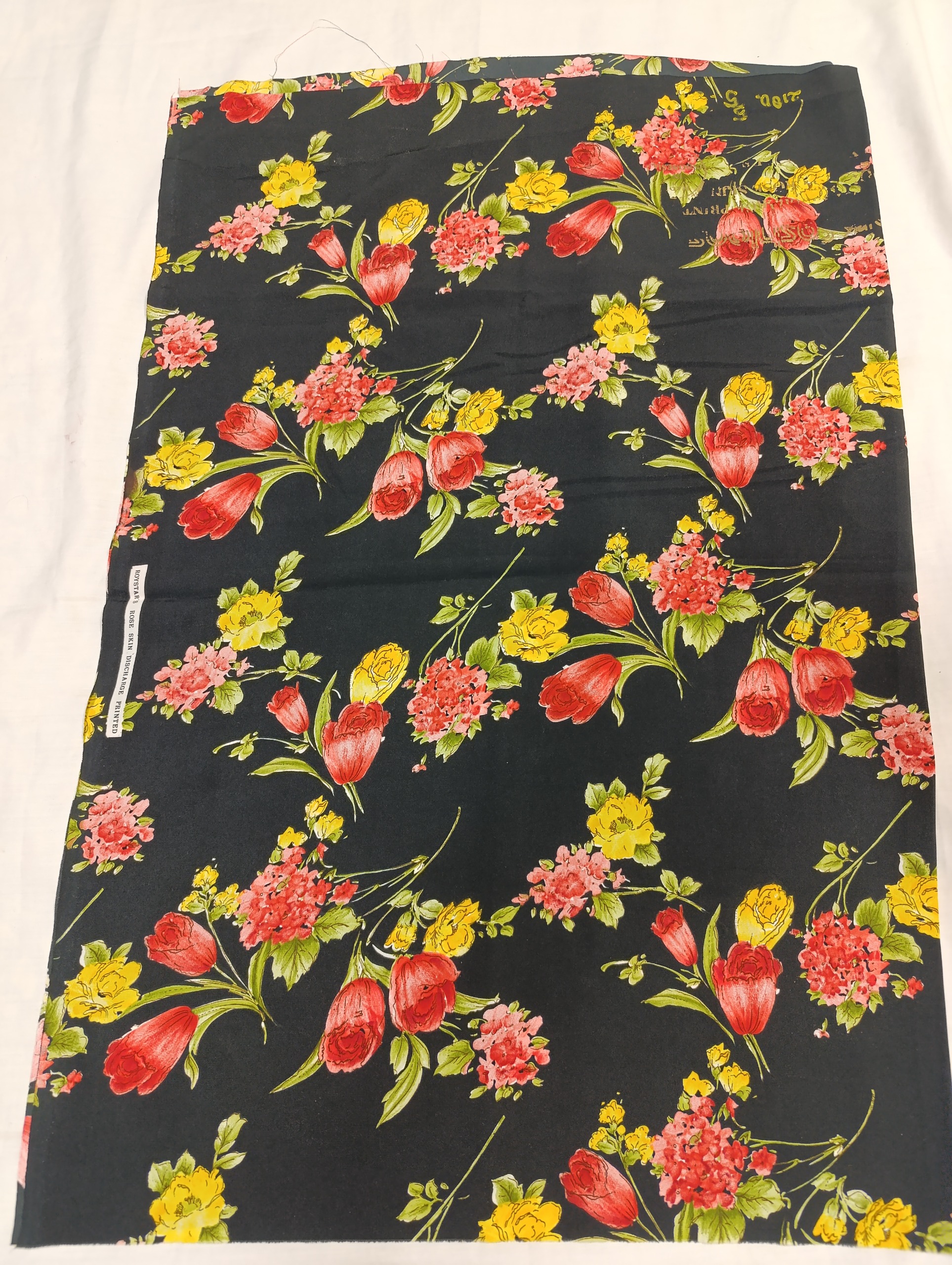 پارچه کرپ لیز 11686 cm