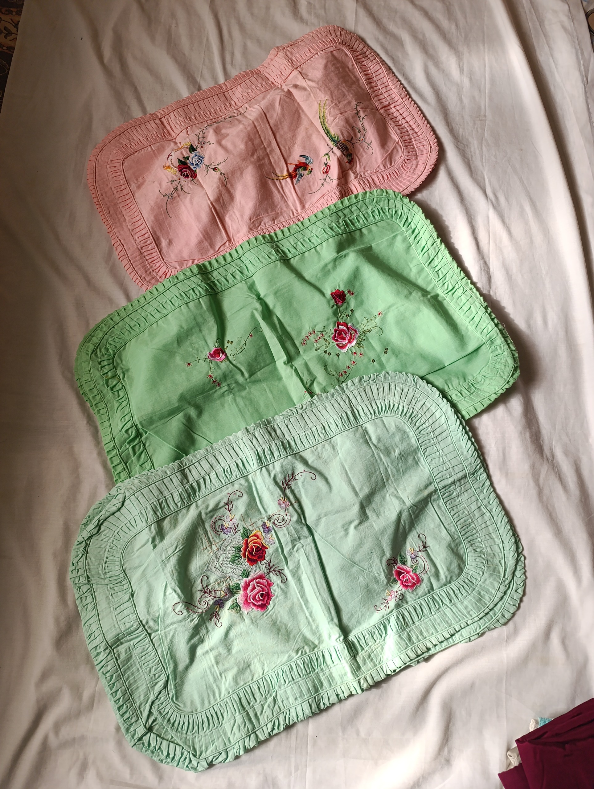 روبالشتی چینی قدیمی 4عدد .توضیحات