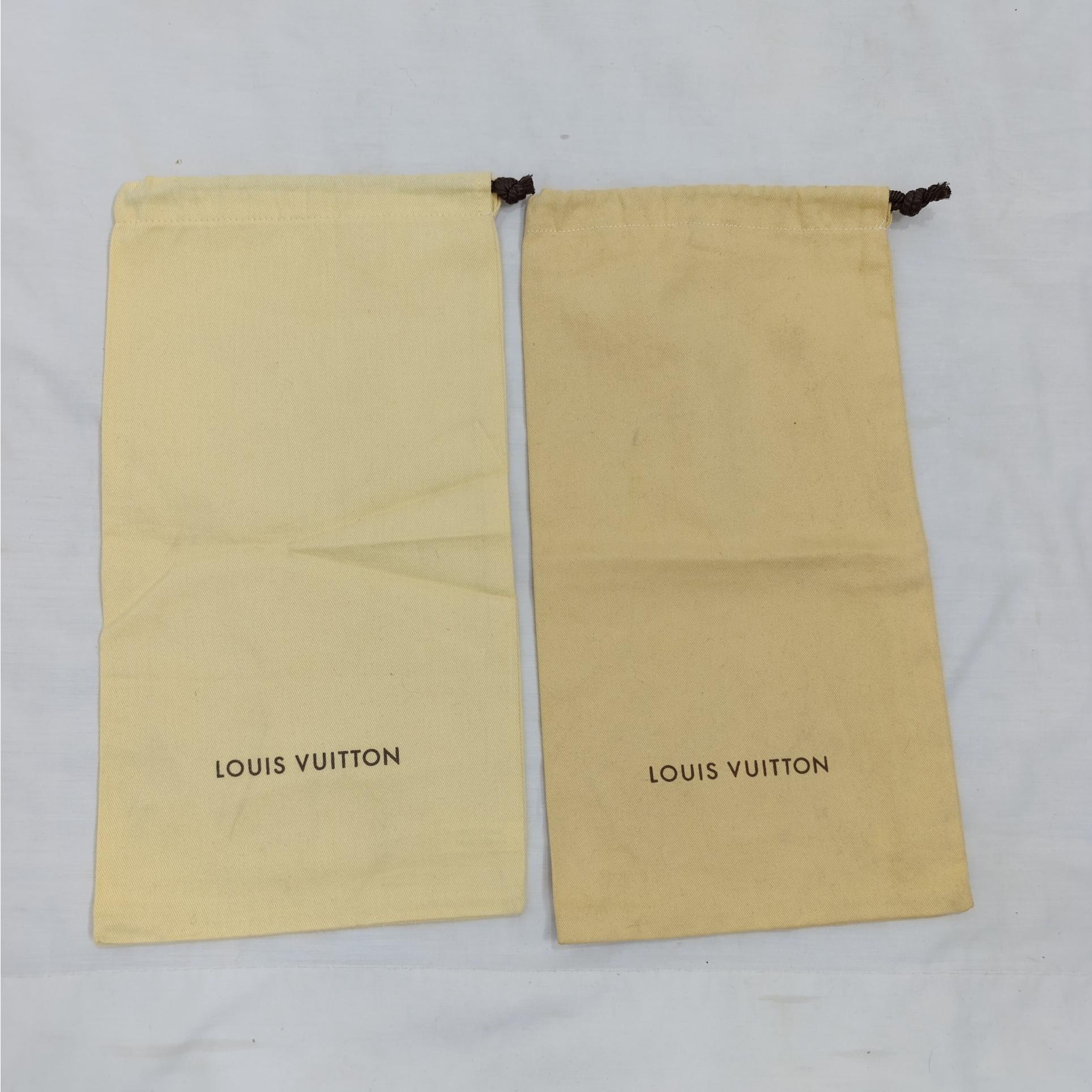 کاور LOUIS VUITTON دو رنگ