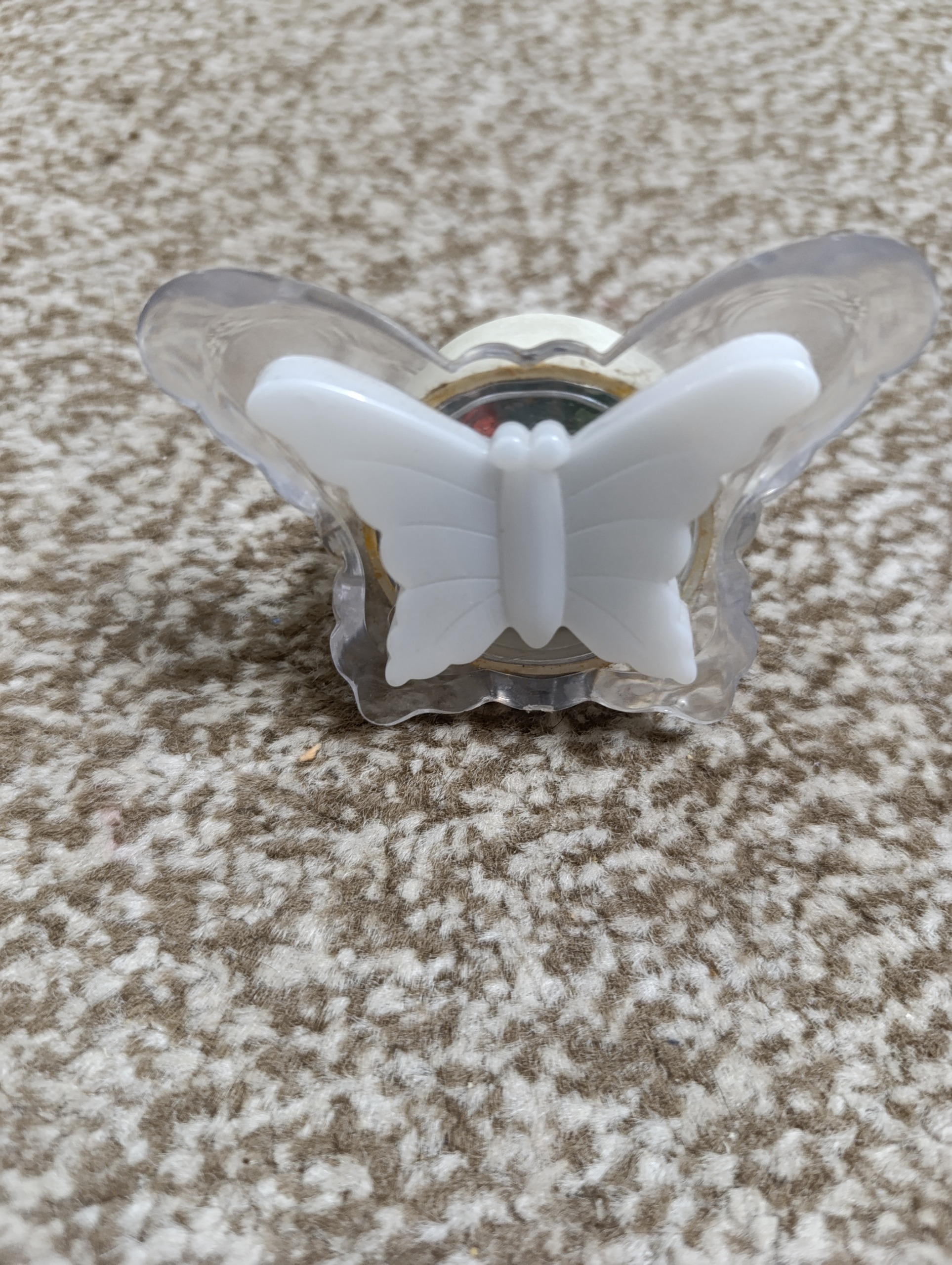 چراغ خواب روشن نمیشه