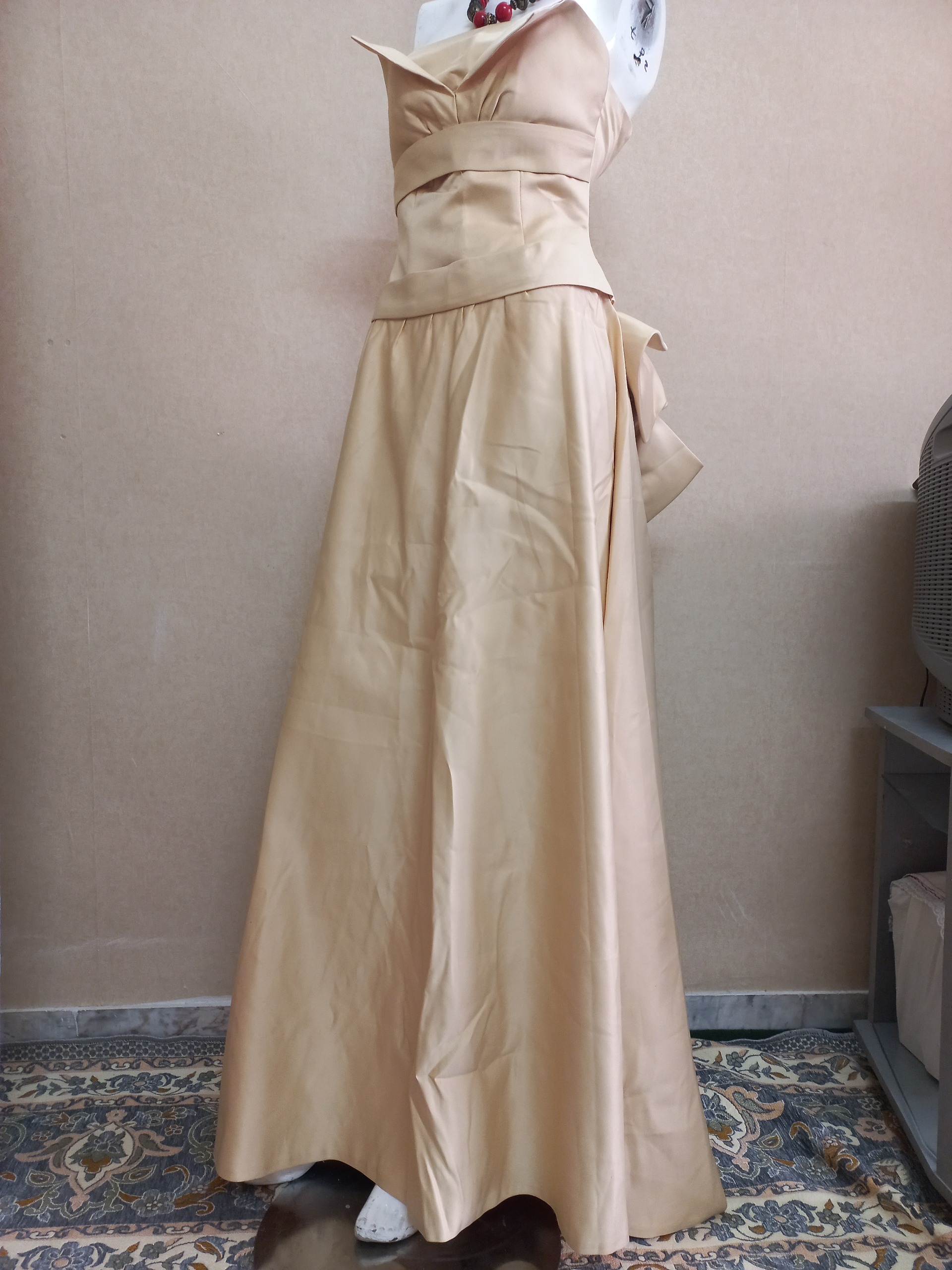 مجلسی دخترانه بلند سایز 36 قد 135 cm