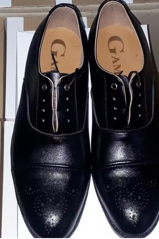 کفش مردانه چرم مصنوعی size40,42,43