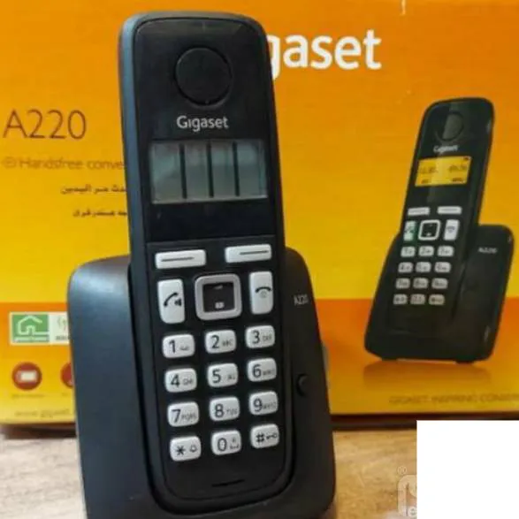 تلفن a220 گیگاست آلمان تعداد 6عدد