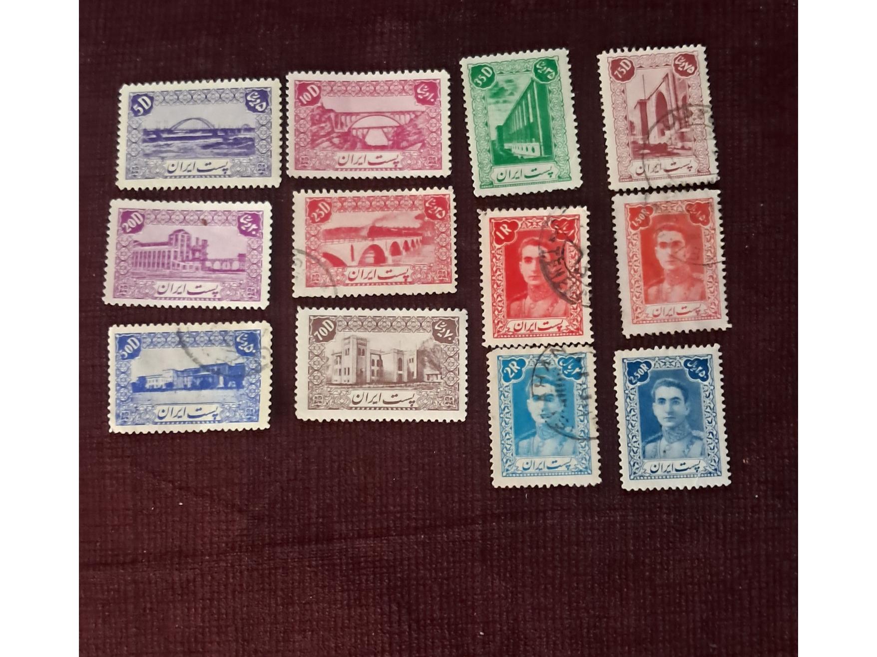 12 تمبرسری اول 1321 پستی پهلوی