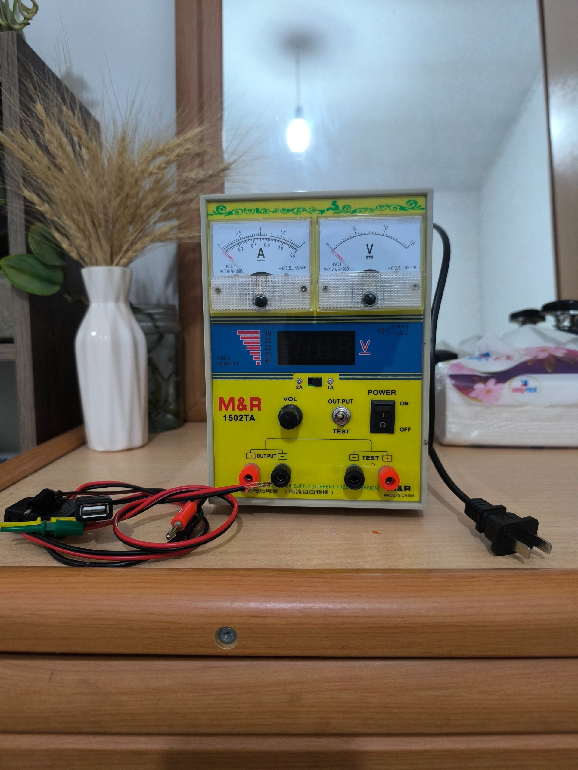 دستگاه صنعتی منبع تغذیه