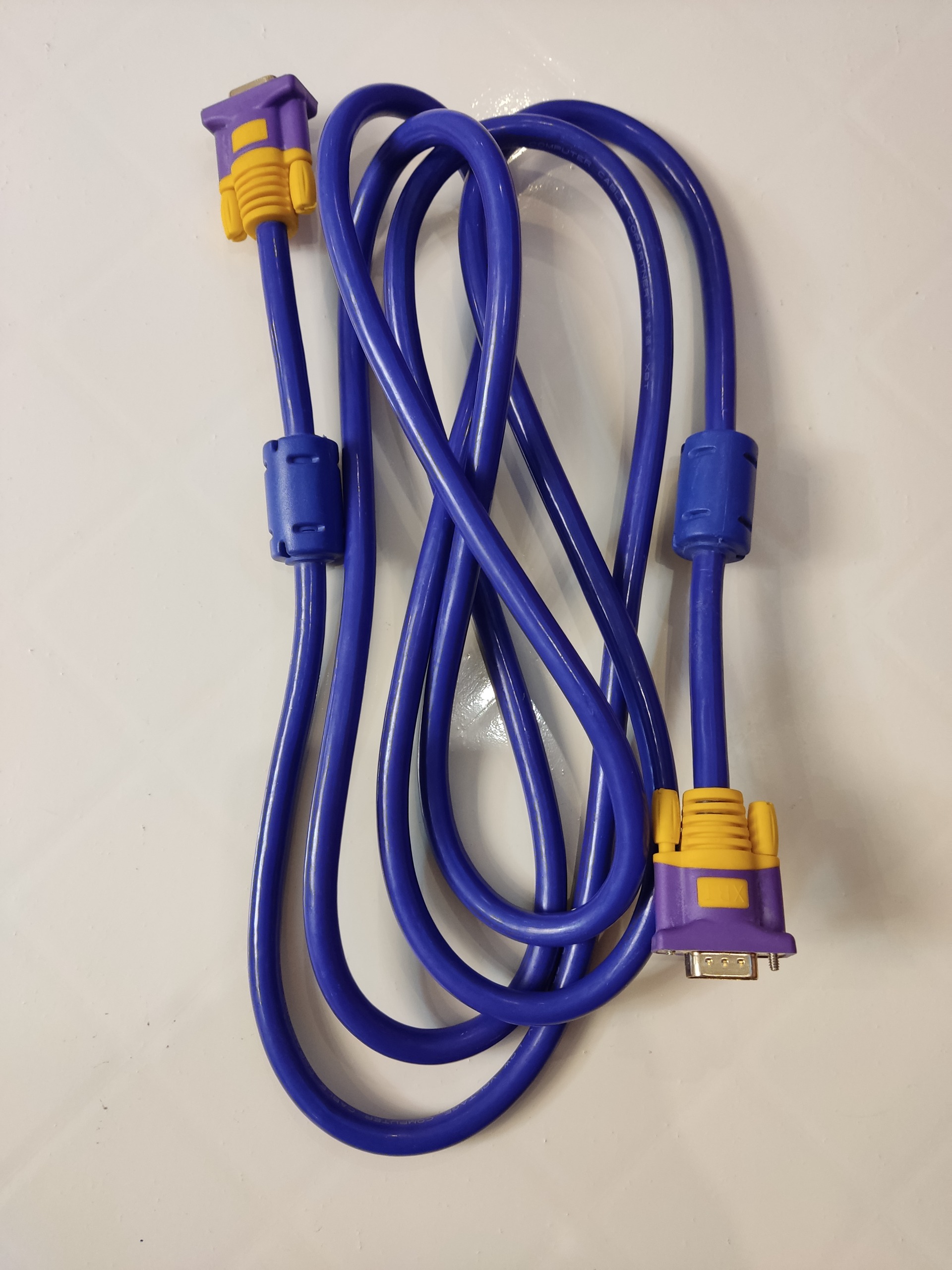 کابل VGA برند XBT