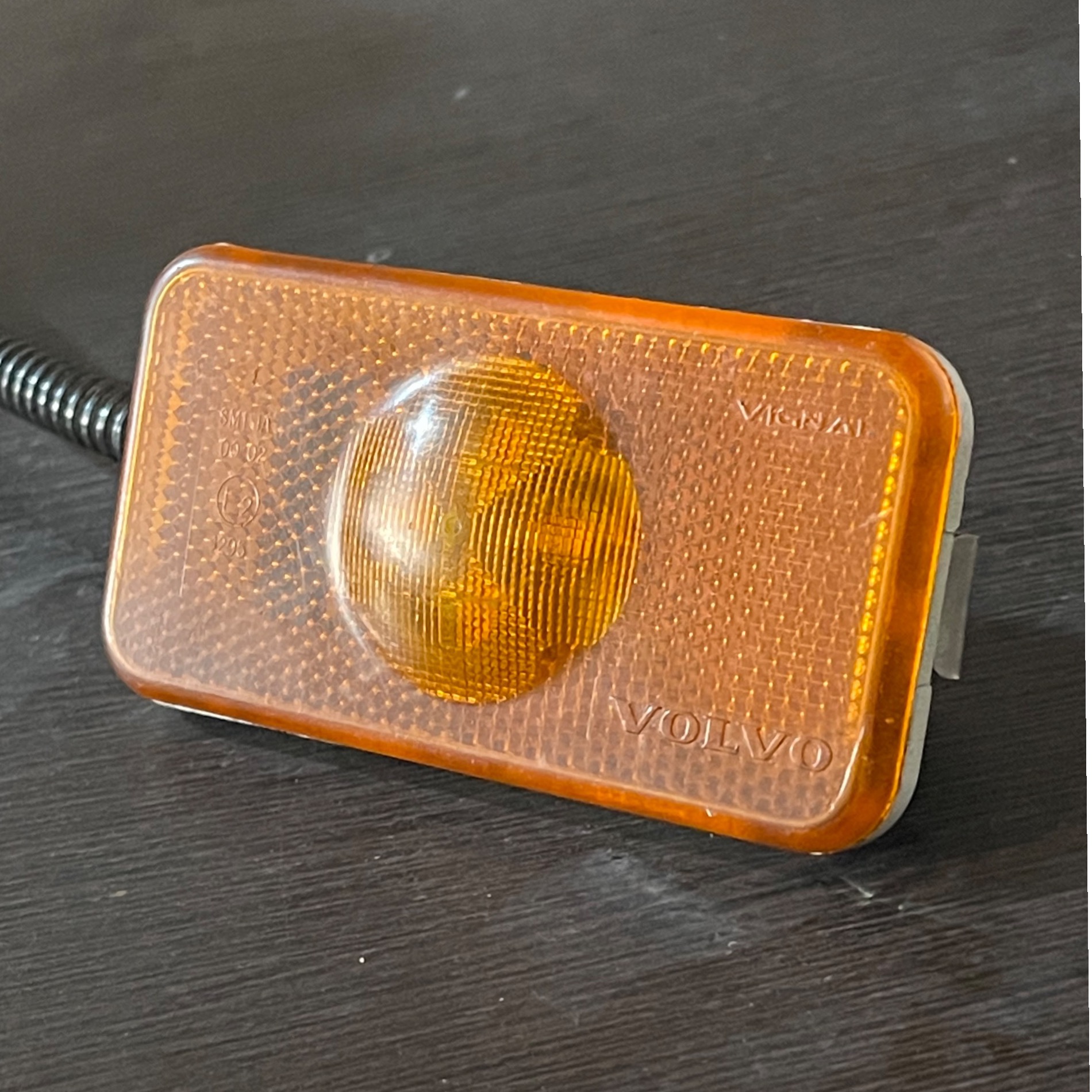 چراغ کایت بغل استوک ولوو اصل