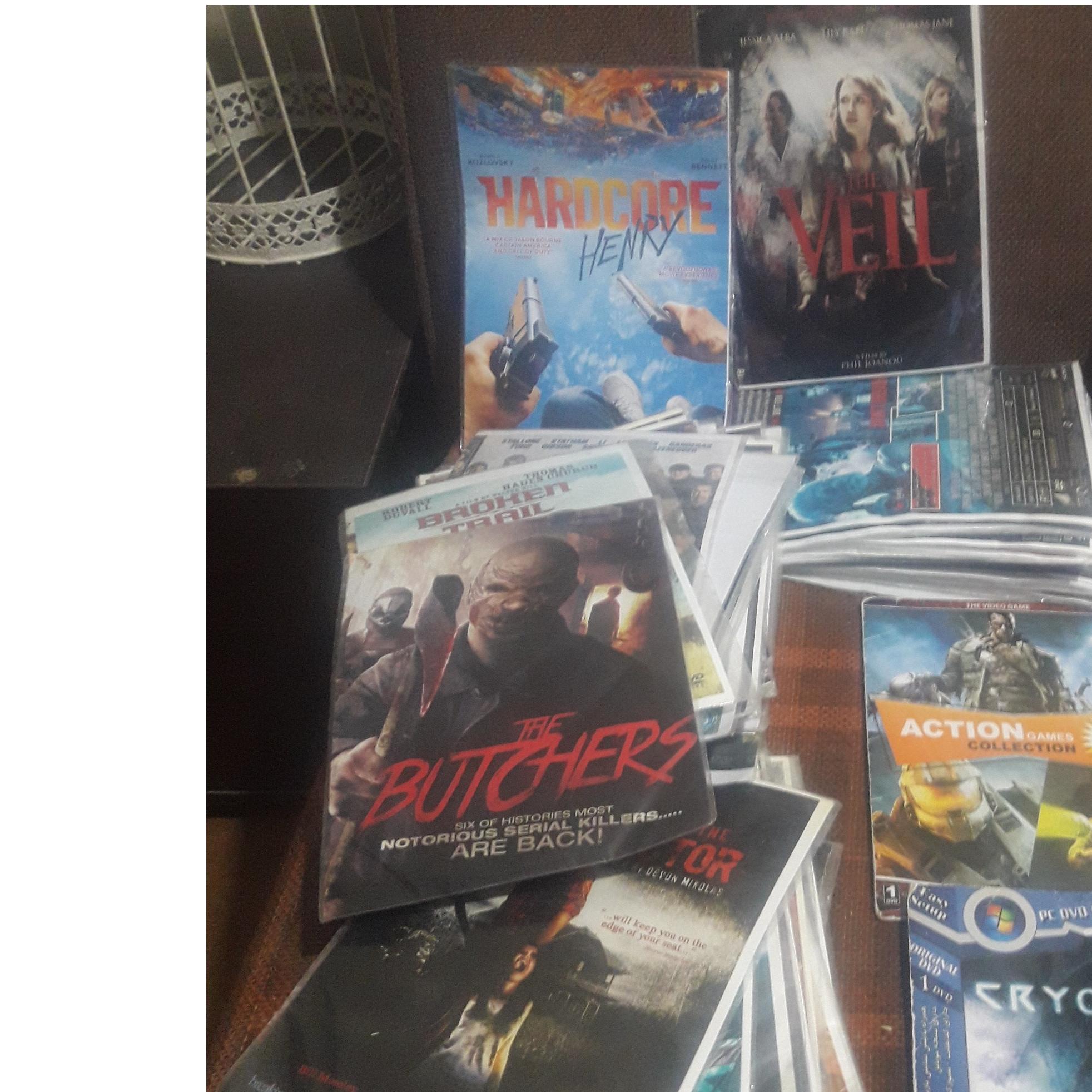 تعدادی DVD فیلم خارجی