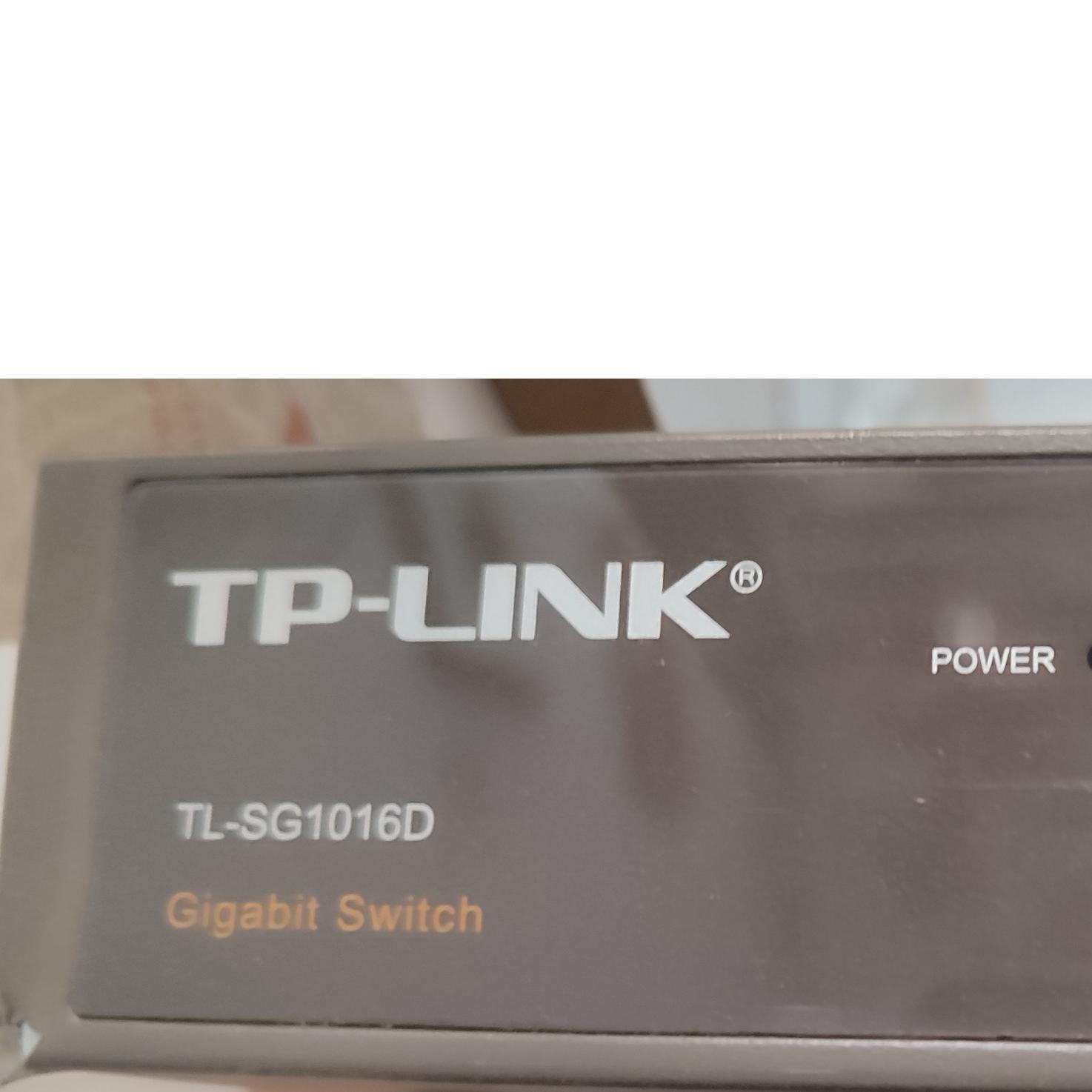 سوییچ TP LINK 1016D