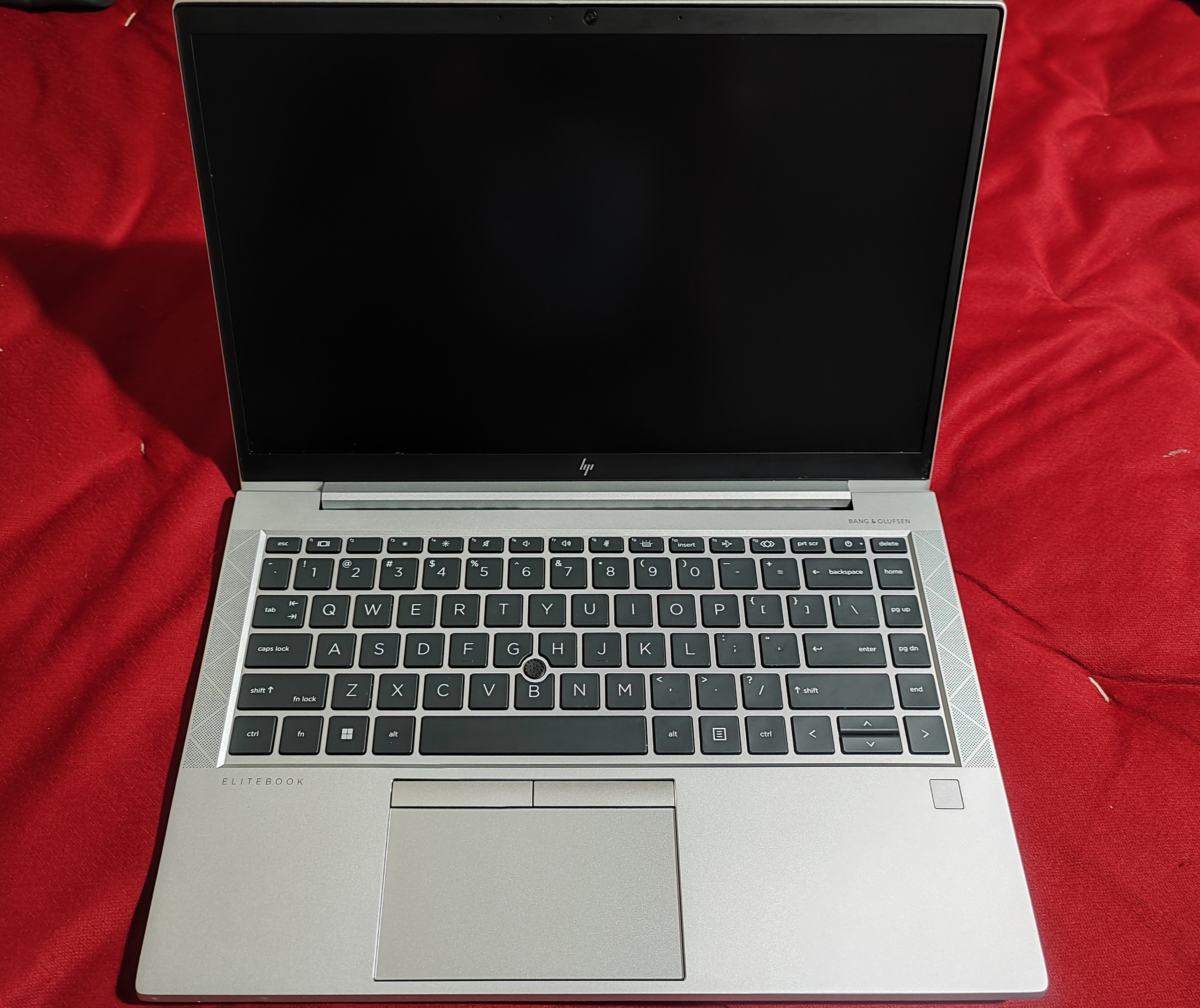 HP elitebock 845 G8