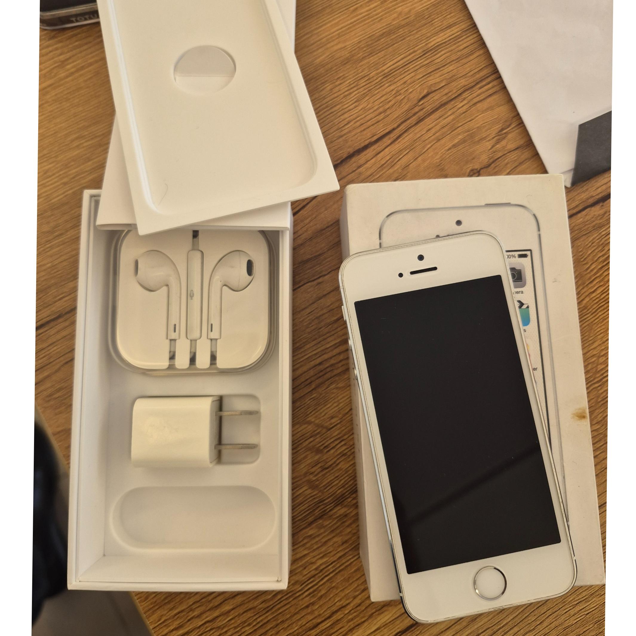 آیفون 5S مشابه آکبند