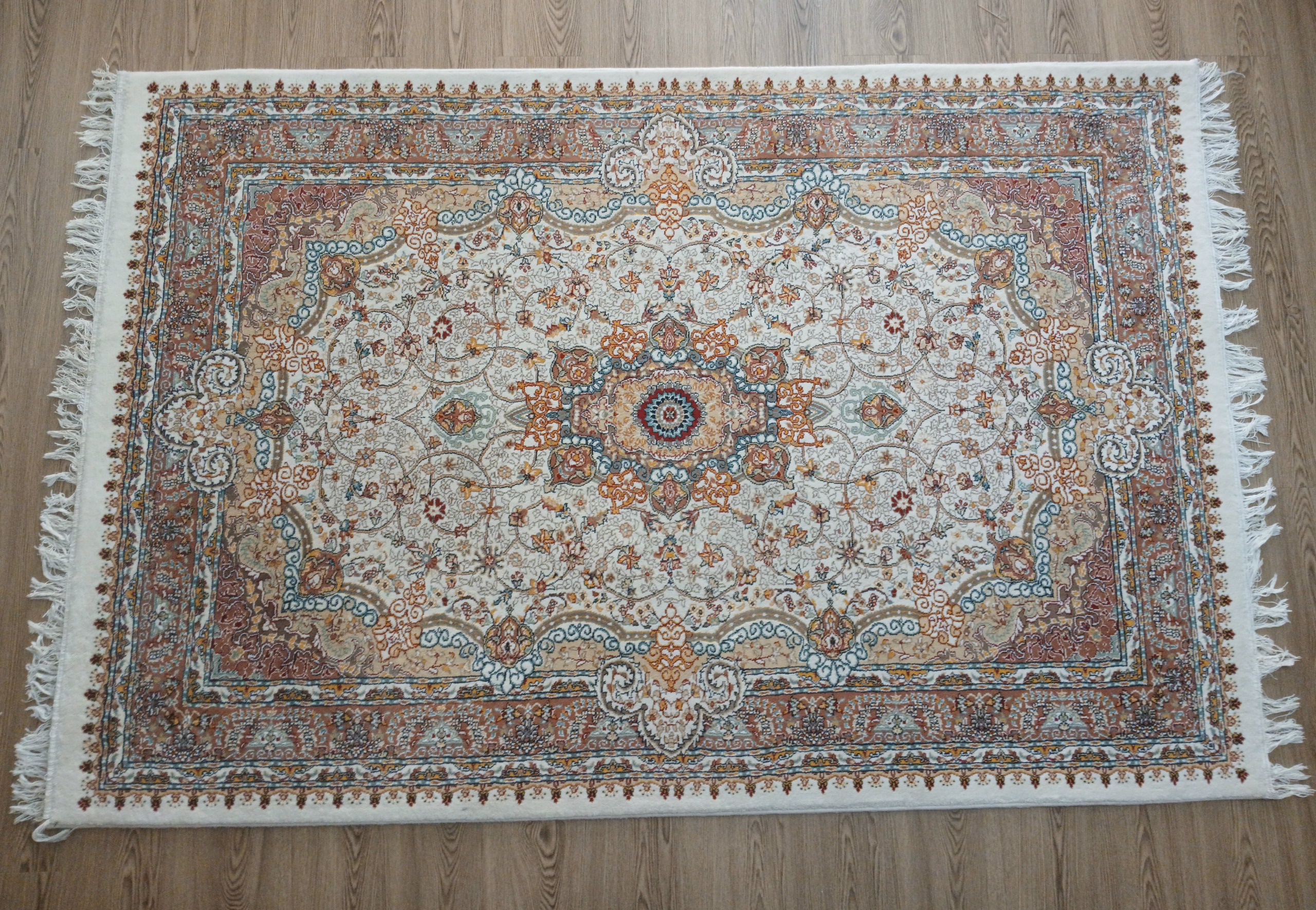 فرش 3 متری