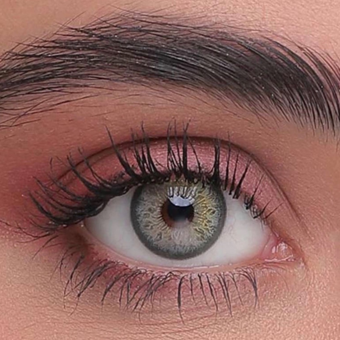 لنز رنگی فصلی یونیک رنگ Natural green