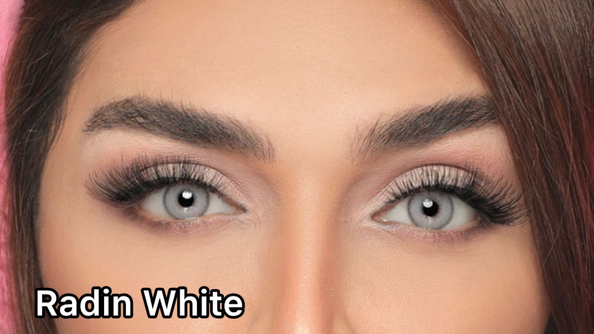 لنز طبی رنگی یخی دور مشکی سالانه Radin white