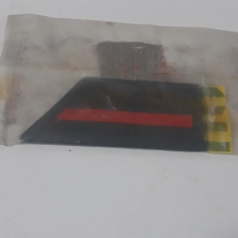 زه درجه 1 گلگیر پراید هاچبک کره