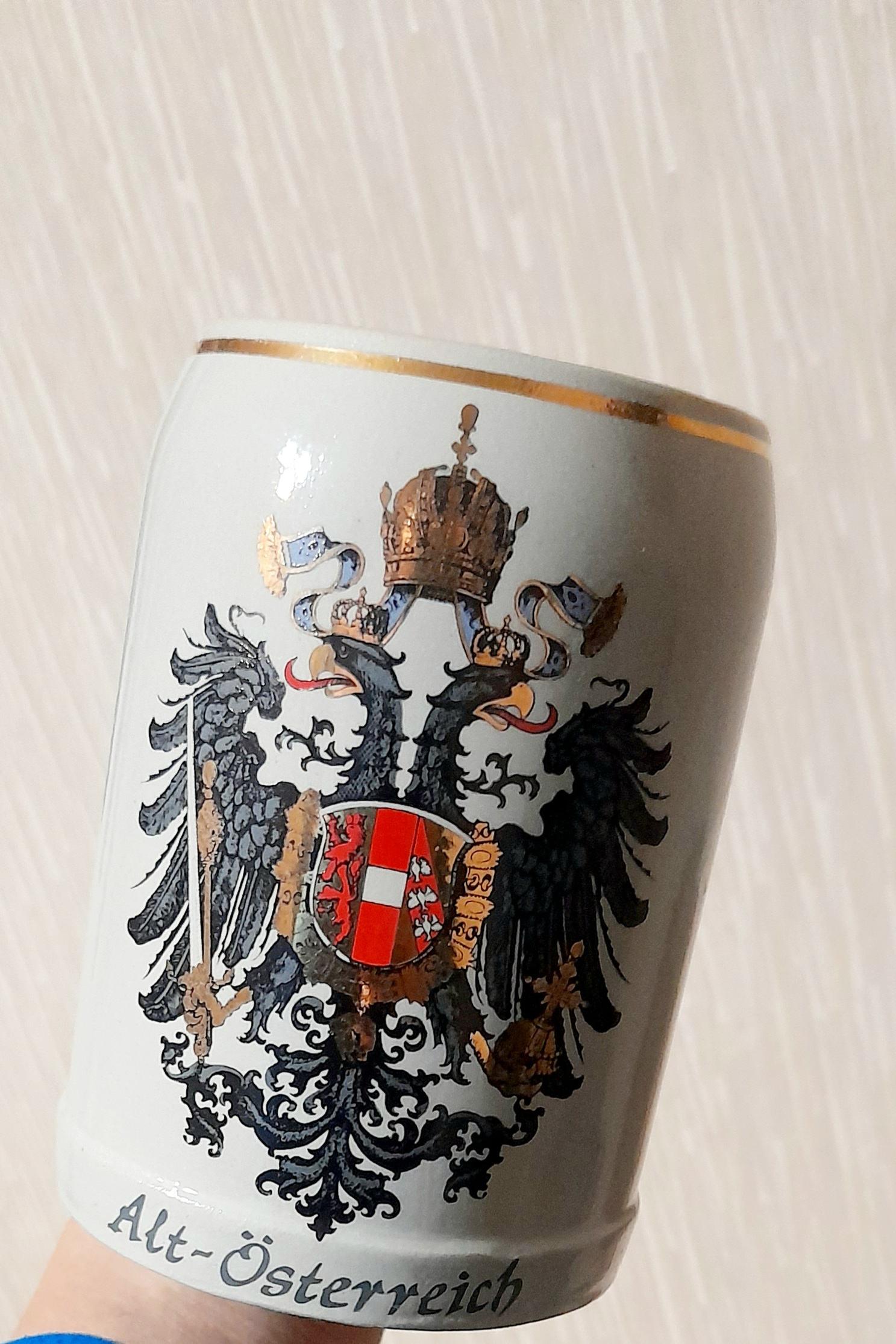 ماگ اتریشی نیم لیتری قدیمی