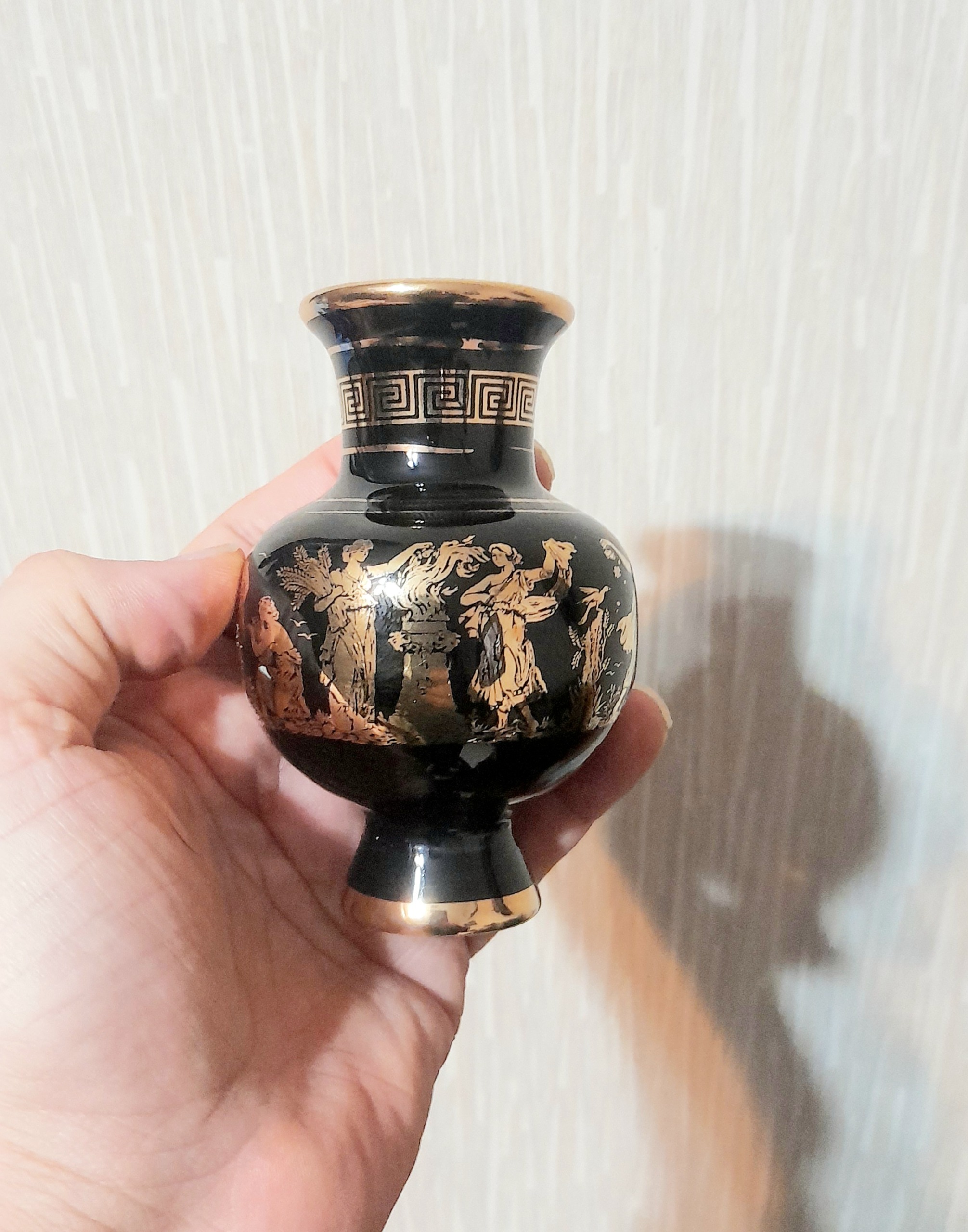 گلدان کوچک یونانی آبطلاکاری 24 عیار