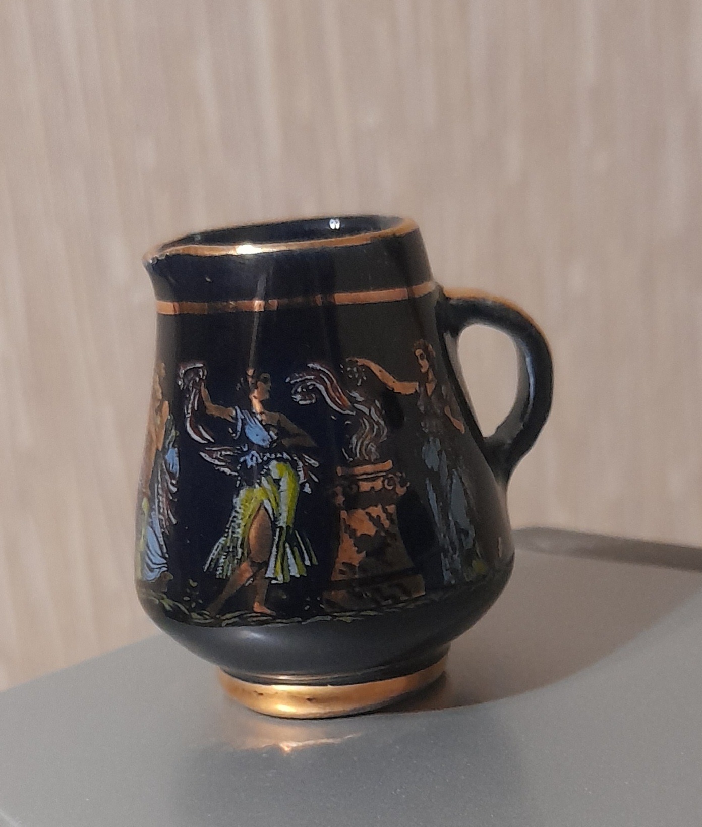 گلدان کوچک یونانی آبطلاکاری 24 عیار