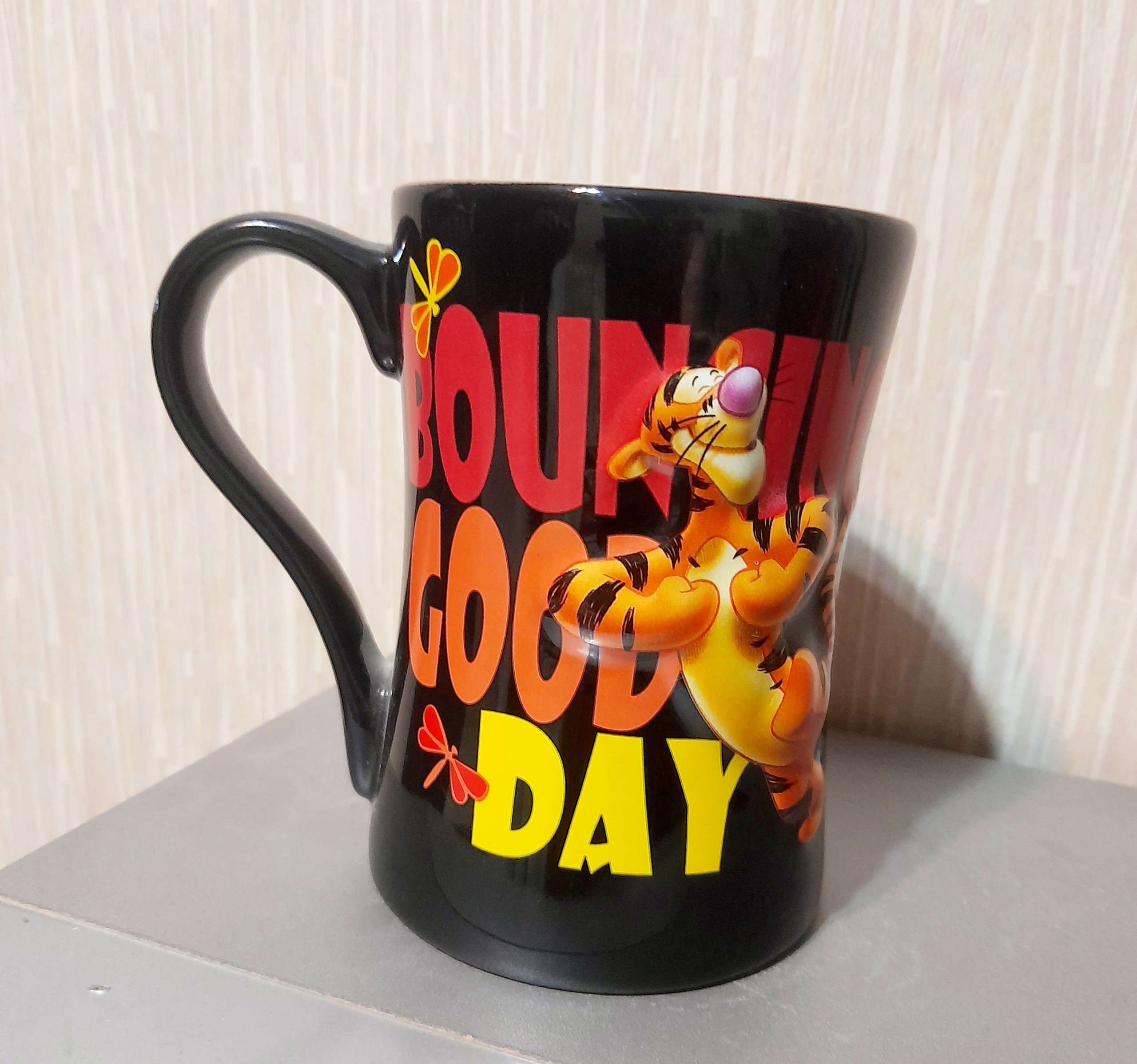 ماگ کلکسیونی و طرح برجسته وینتج دیزنی (disney)