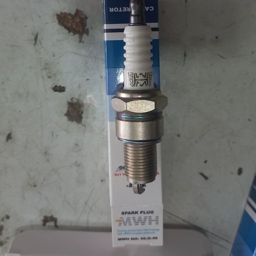 شمع کاربراتوری MWH