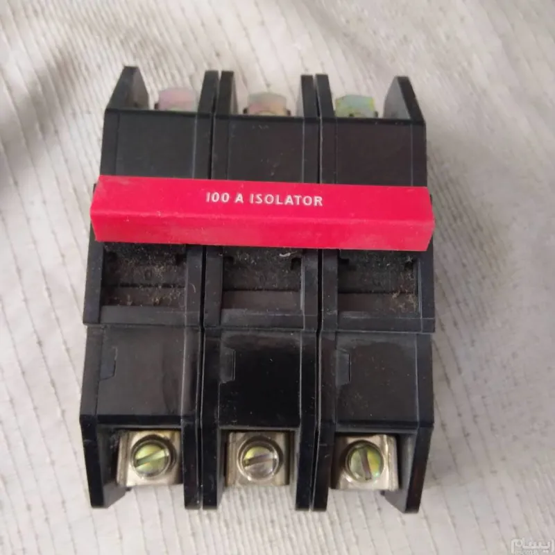 کلید 100 آمپر ISOLATOR انگلیسی