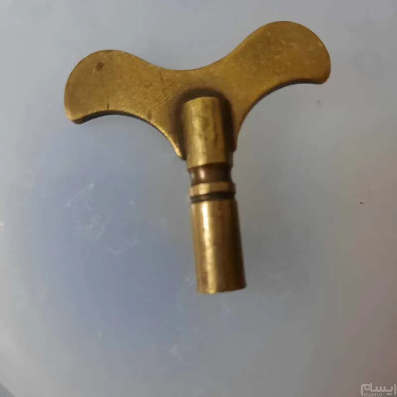 کلید فابریک ساعت رومیزی قاجاری مدل فانوسی