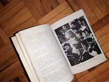 اینجا