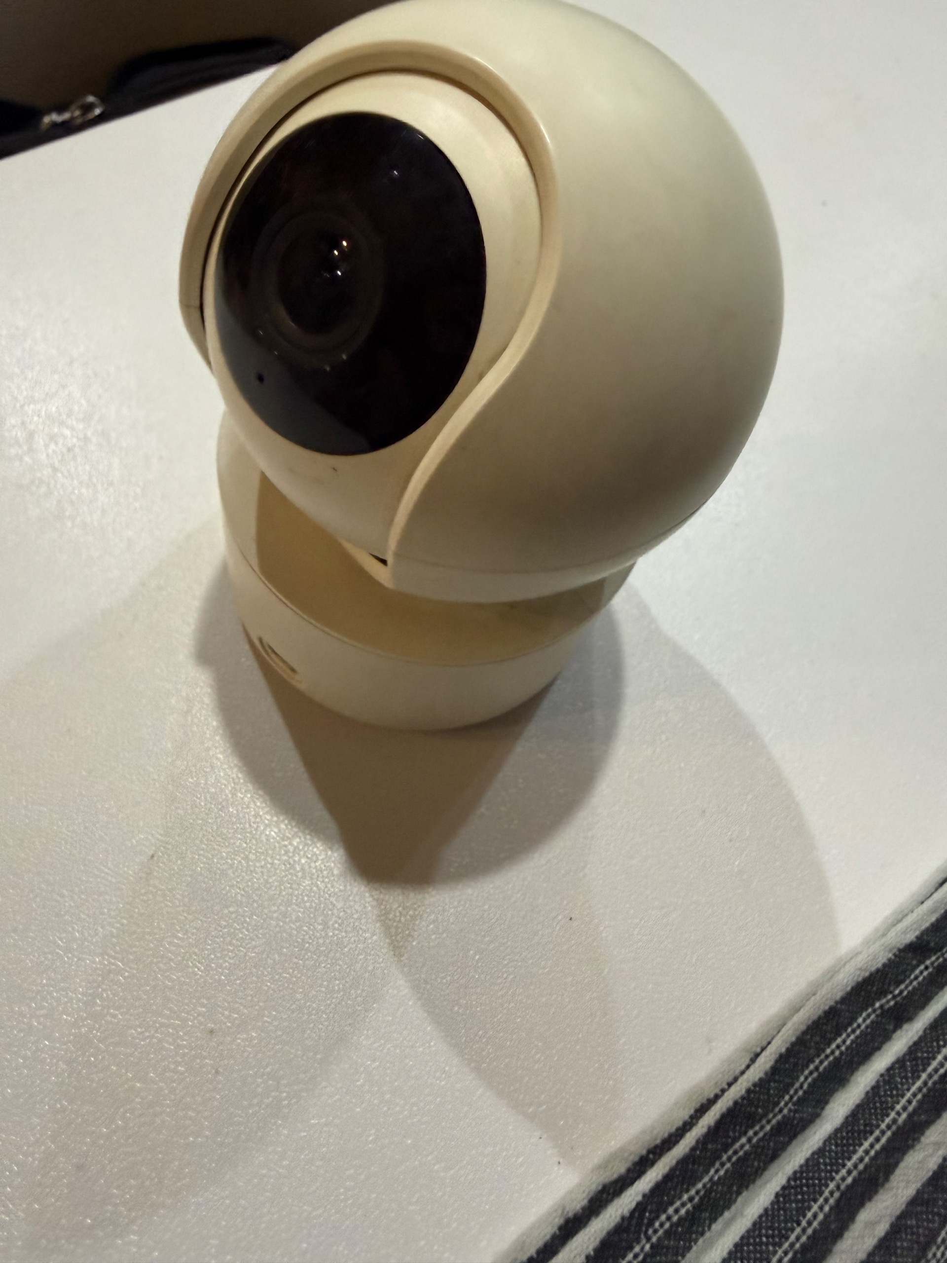 دوربین مداربسته شیائومی بی سیم