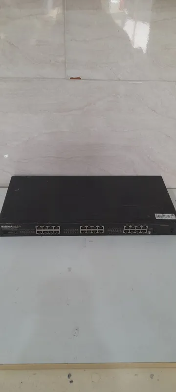 هاب سوییچ signamax model 0657540