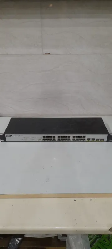 هاب سوییچ dlink 1100-26